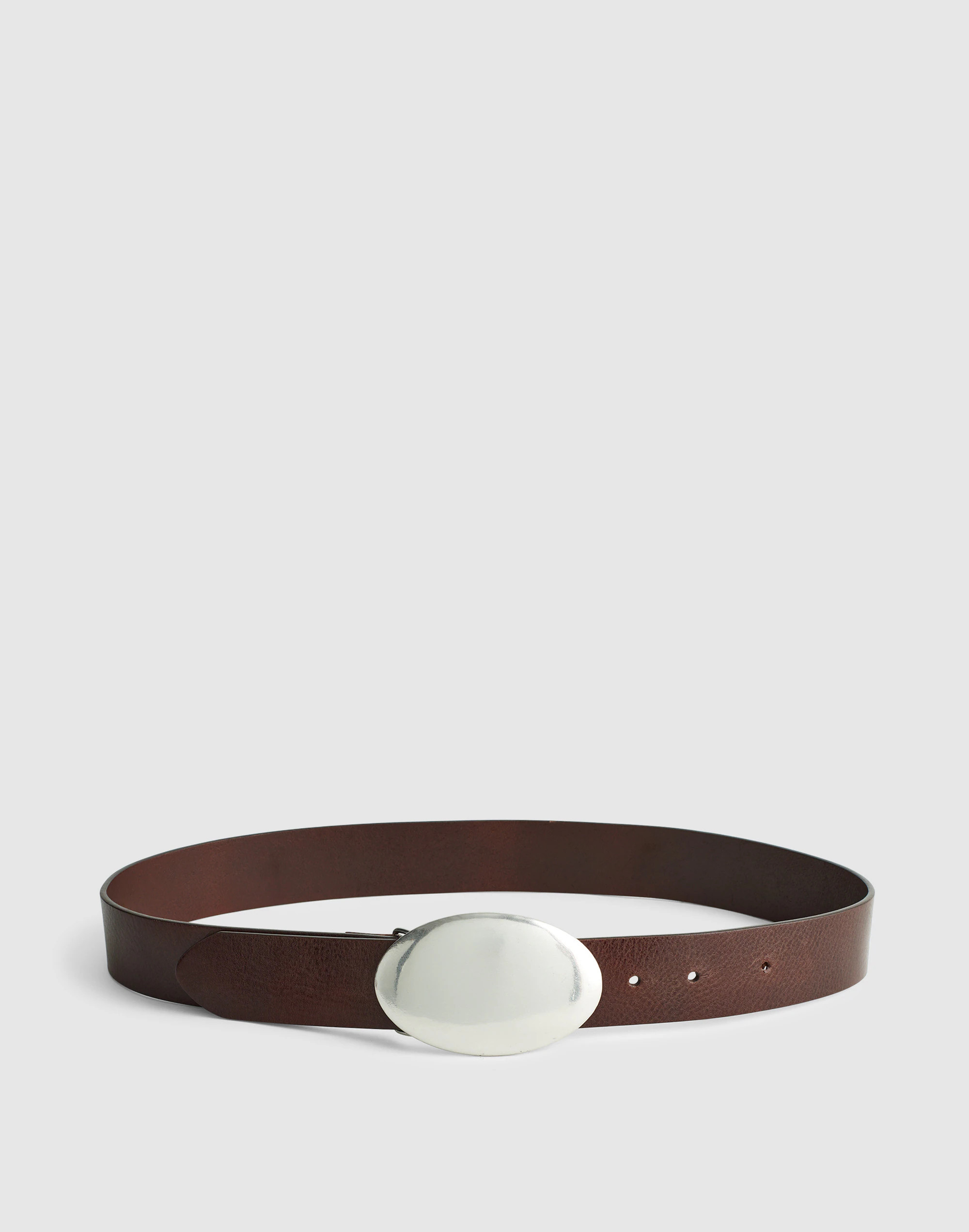 Oval Plaque-Buckle Belt in Leather | Madewell