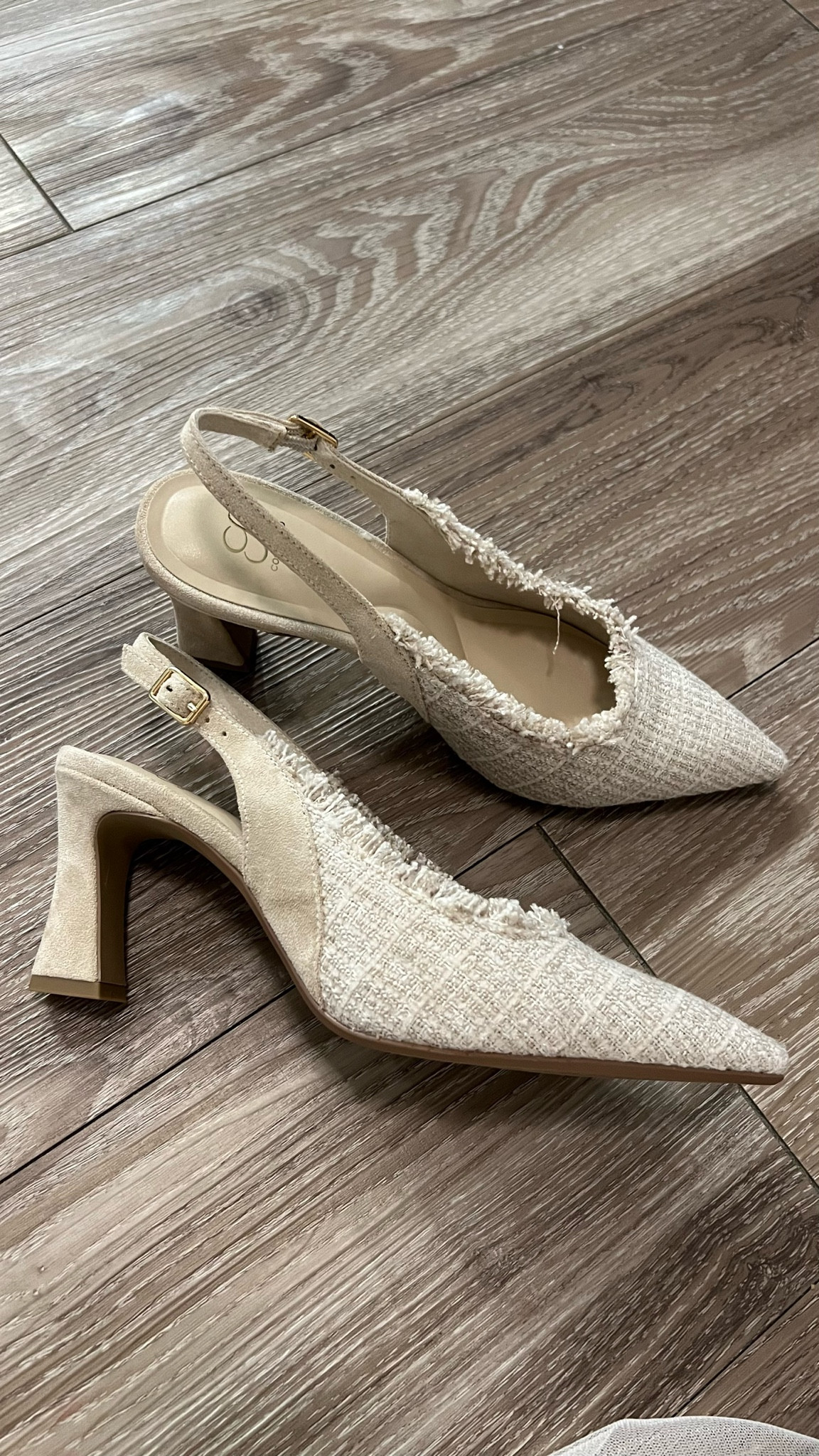 Comfortable classy heels from the cosy island website 🫶🏼

#LTKStyleTip #LTKShoeCrush #LTKautumn