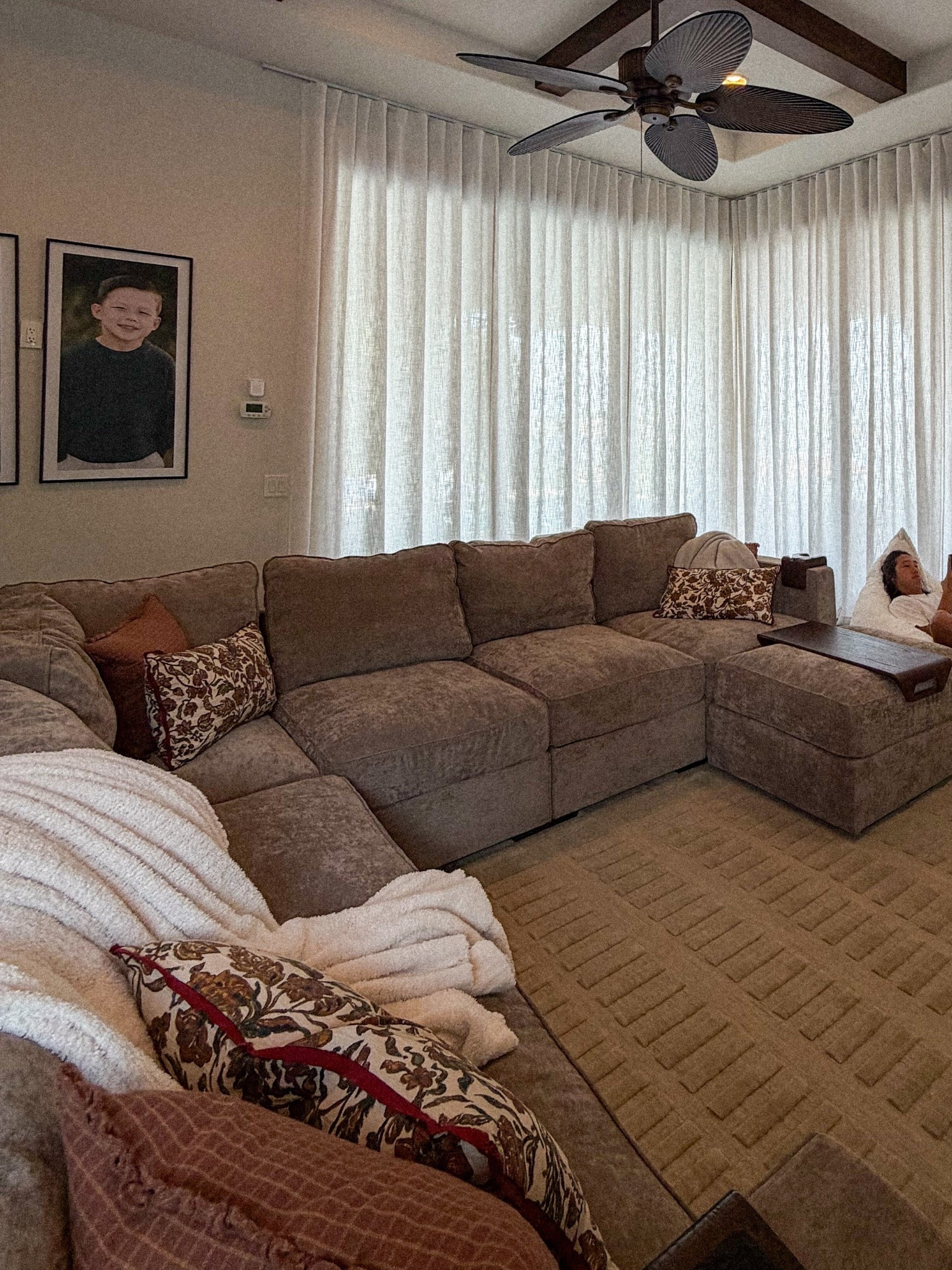 Live sac sectional!color Venetian taupe corded velvet 

#LTKHome