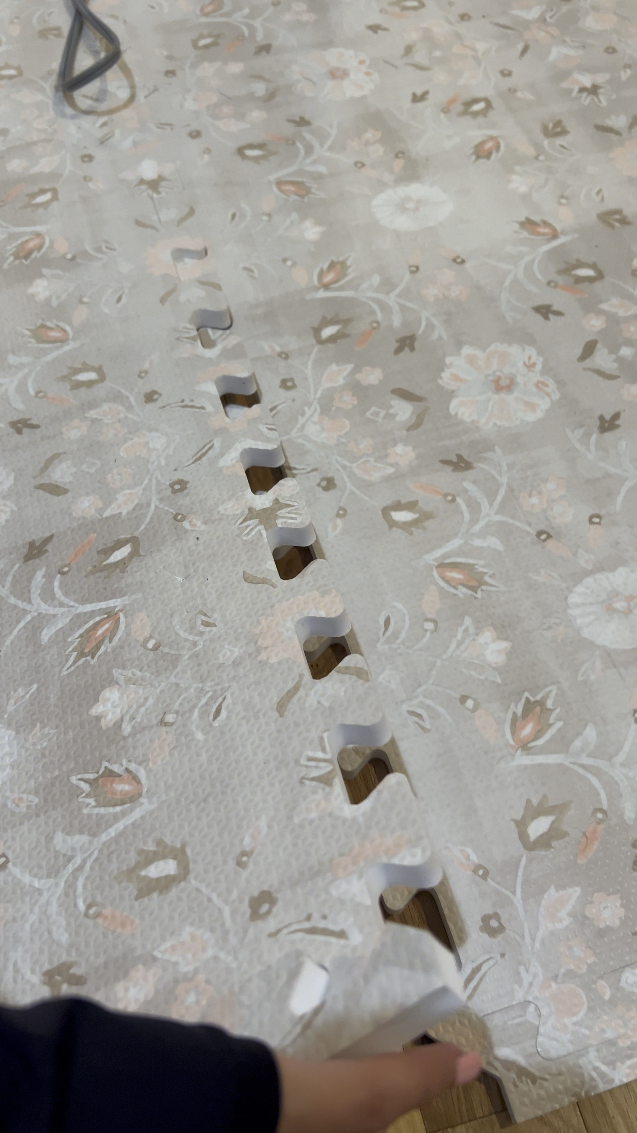 For everyone wondering where Mila’a nursery carpet is from…. It’s actually our favorite PLAY MAT! 😍 Soft & great quality for baby’s room/play time & easy to move/reshape & clean! 🧼 