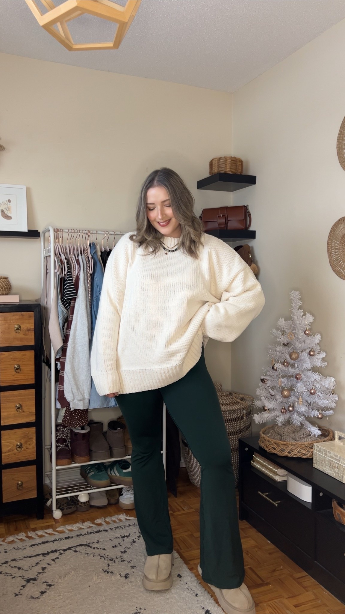 Cozy at home festive outfit! Wearing my usual size L in both the cream sweater (it’s chenille and so soft) and the dark green flare leggings. Ugg tazz platforms fit TTS. Christmas outfit, winter loungewear outfit 


#LTKwinter #LTKsale #LTKmidsize