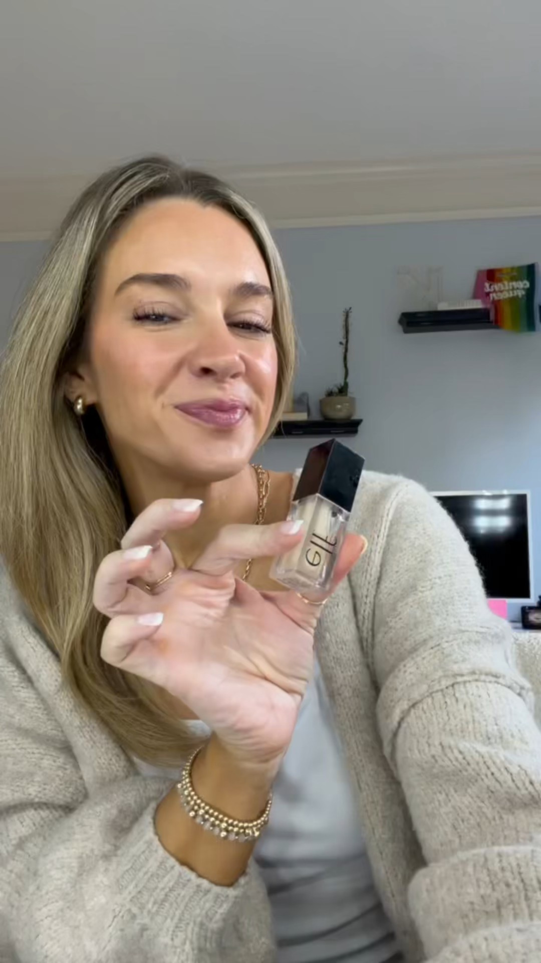 The perfect lip oil!

Makeup, lip oil, Sephora, ulta, Elf Beauty, elf products, lip gloss, makeup tips, makeup products

#LTKBeauty #LTKFindsUnder50 #LTKselfcare