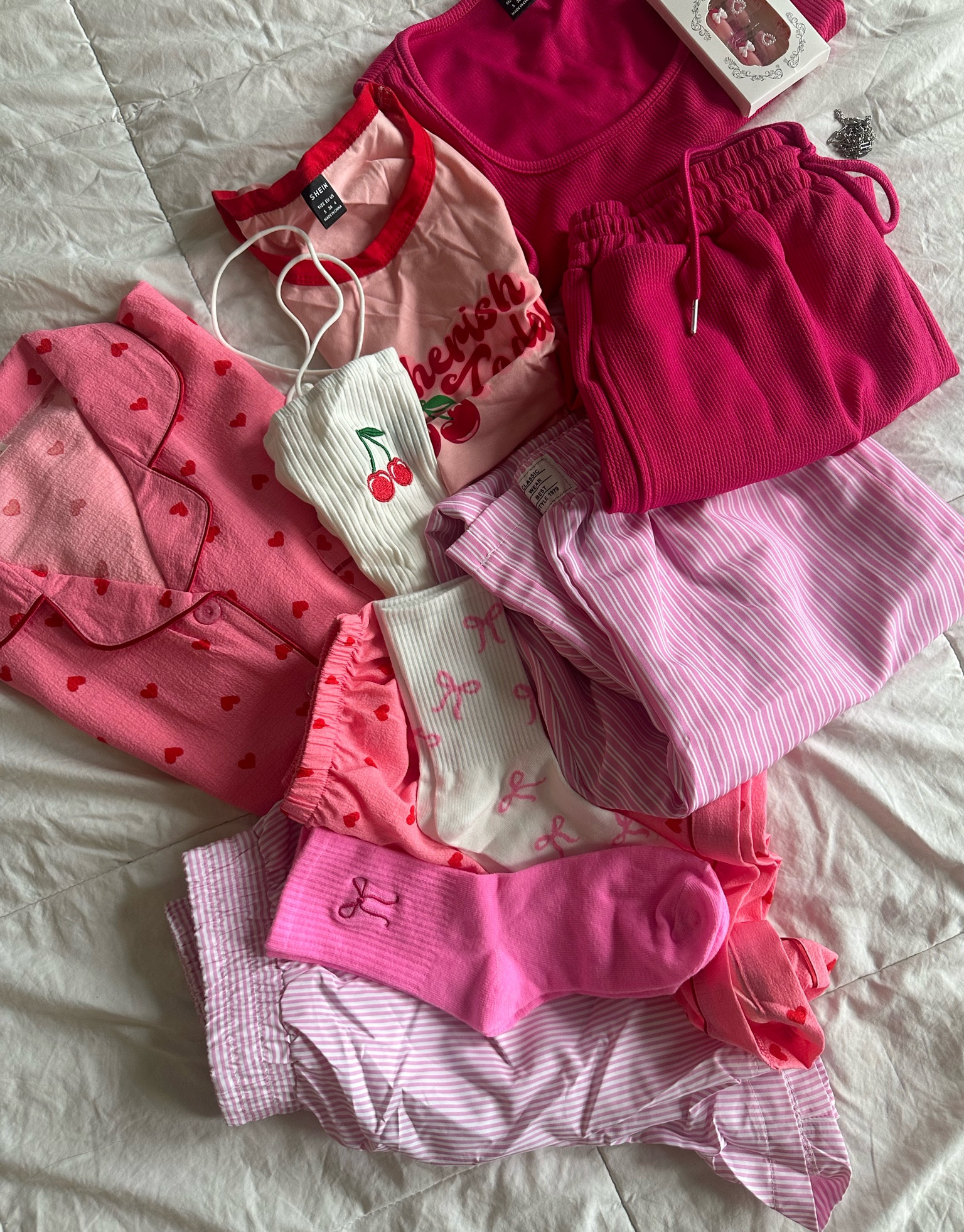 Almost all pink loungewear ❤️💖

#LTKFindsUnder50 #LTKStyleTip #LTKSaleAlert