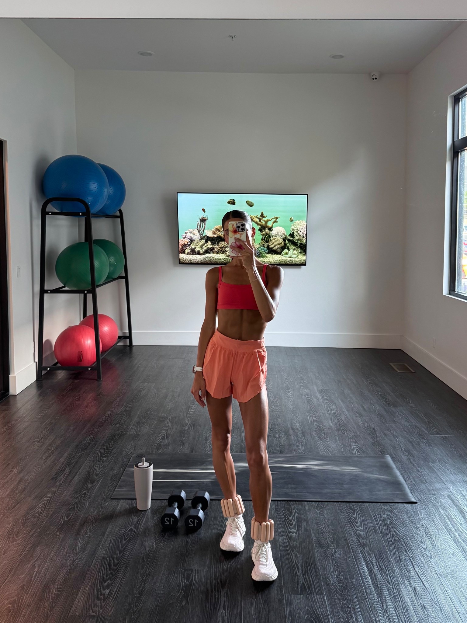 XS top 4 bottoms 🍉🍑