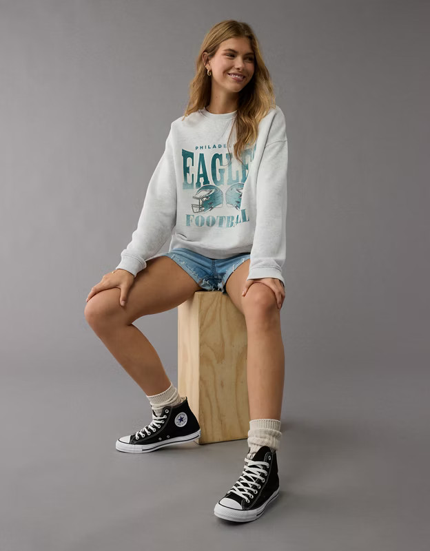 AE NFL Philadelphia Eagles Crew Neck Sweatshirt | American Eagle Outfitters (US & CA)