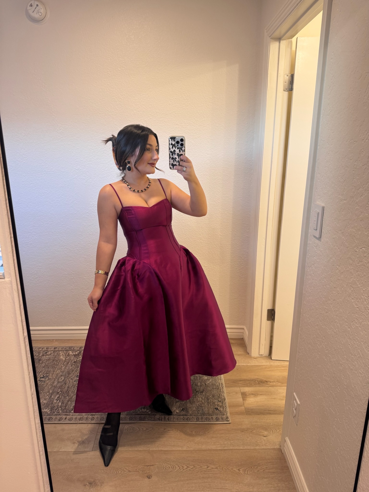 Satin midi dress 
size 4 
5’0” 140lbs

#LTKSaleAlert #LTKPetite #LTKStyleTip