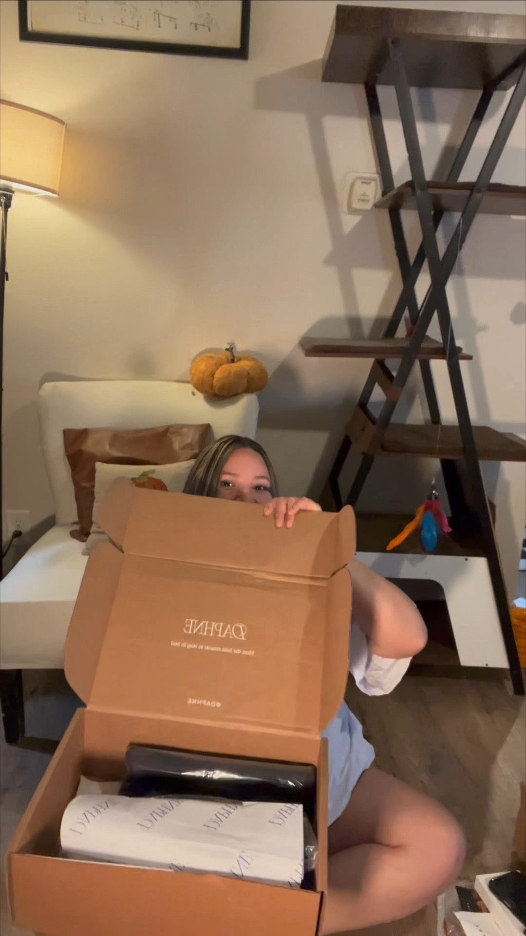 Should have used my new phone to shoot this since my iPhone 13 suddenly turned into an iPhone 4

#LTKHome #LTKSeasonal #LTKPlusSize