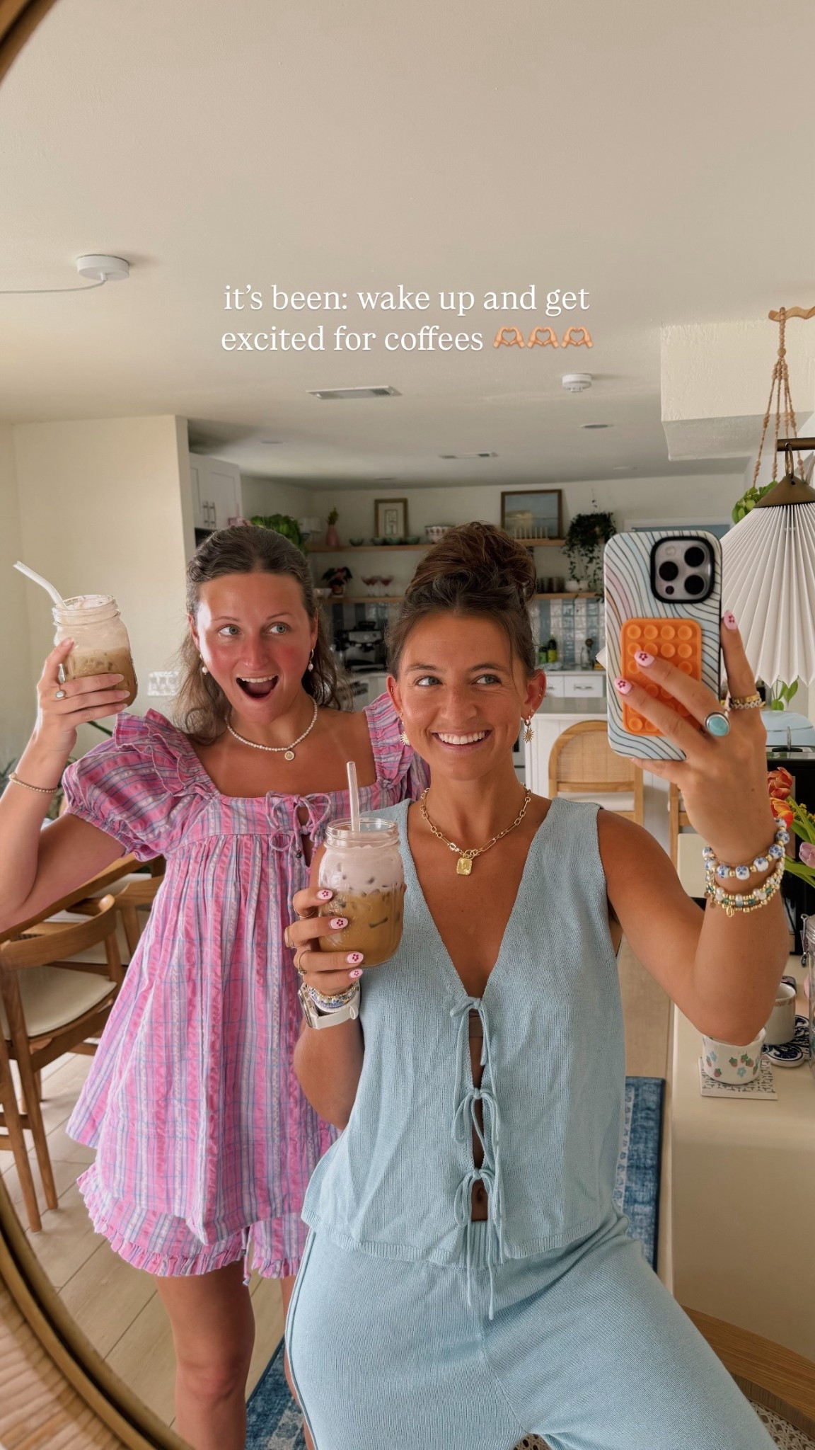 I’ve been loving matching sets recently and this is one of my faves I own!

#LTKStyleTip #LTKSeasonal