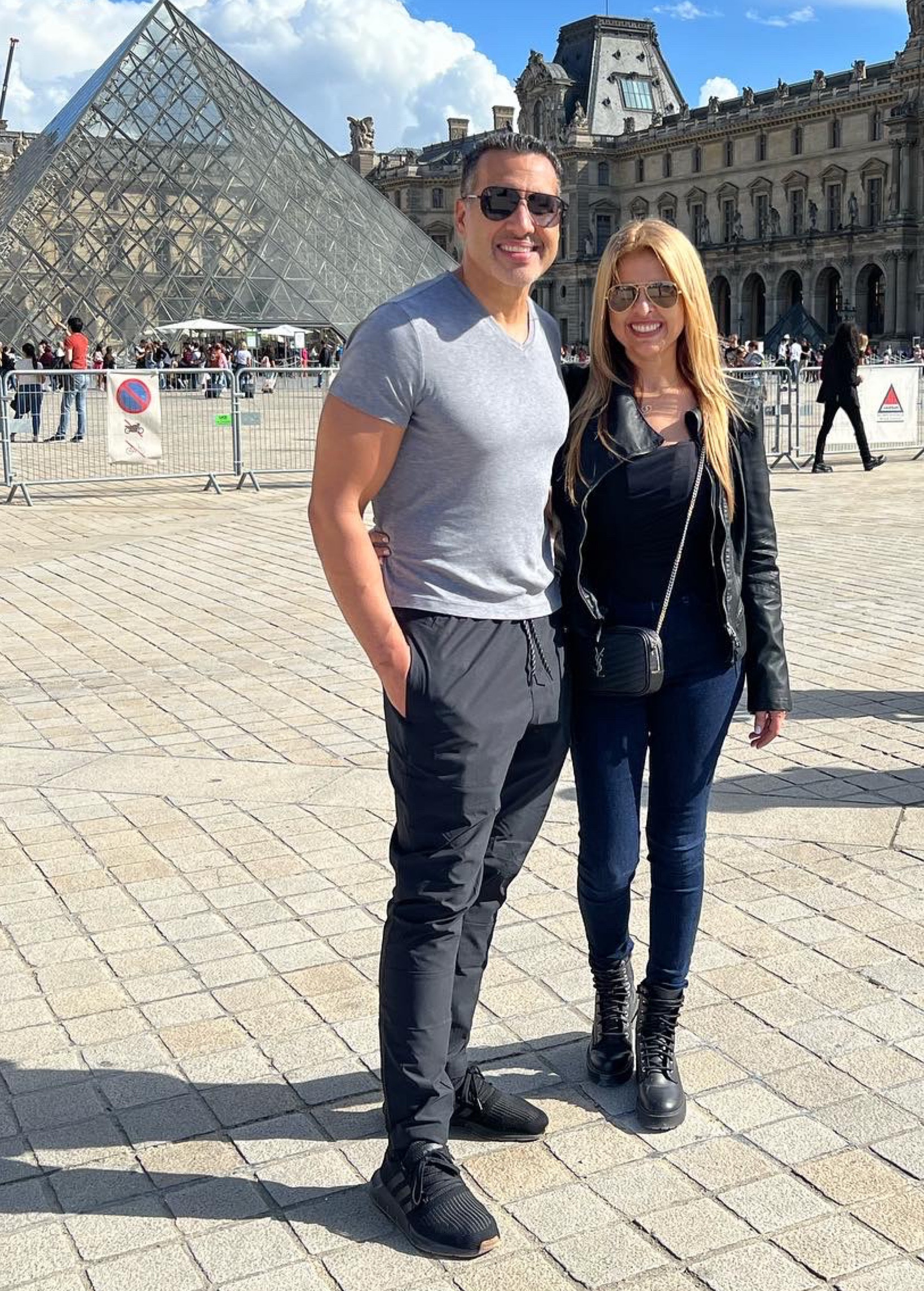 The Louvre Museum 💙
#leatherjacket #combatboots #skinnyjeans 

#LTKSale #LTKSeasonal #LTKmens