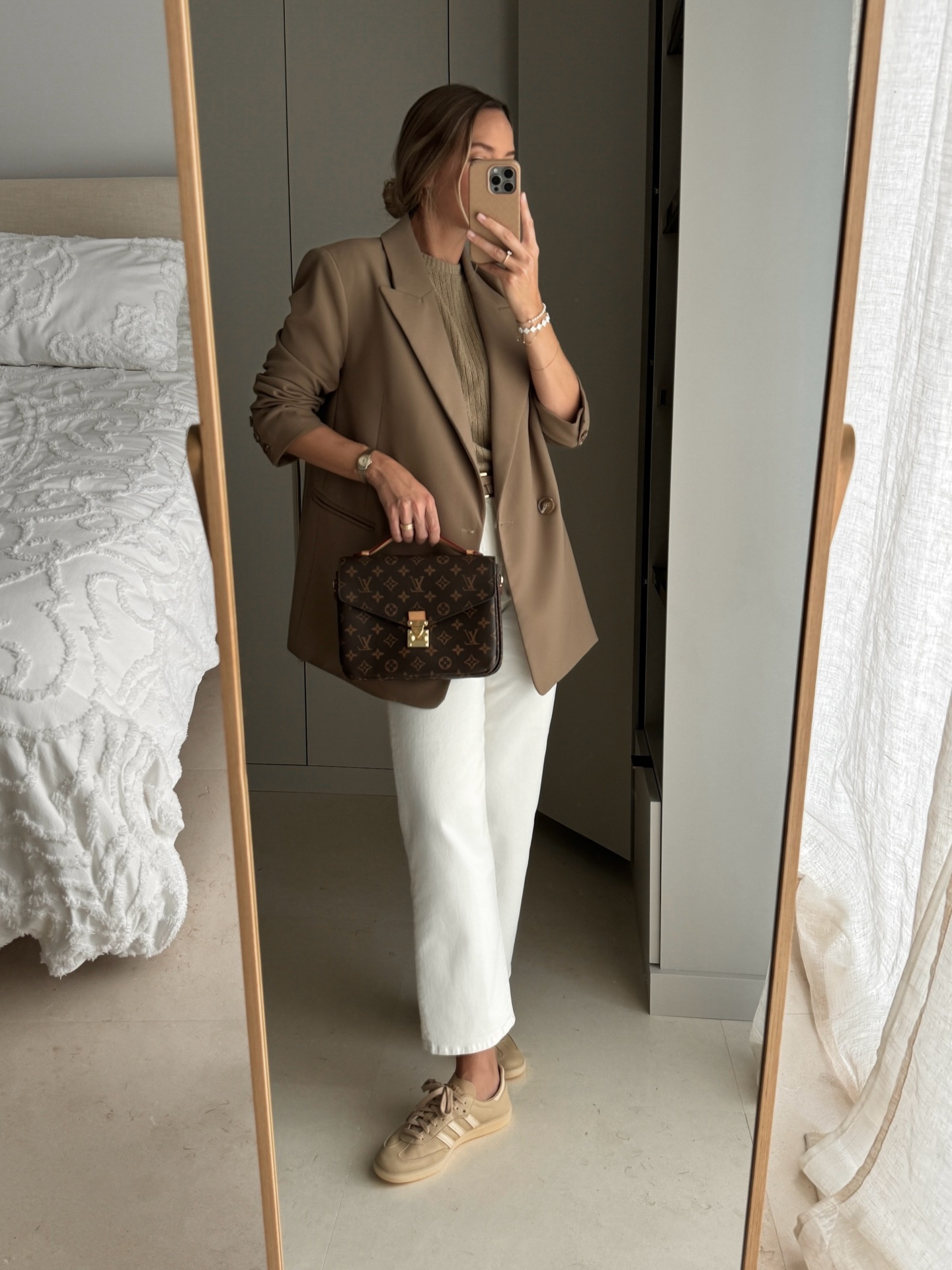 Some of My Favorite Casual Sneaker Looks 👟🍨🍬

#LTKSeasonal #LTKootd