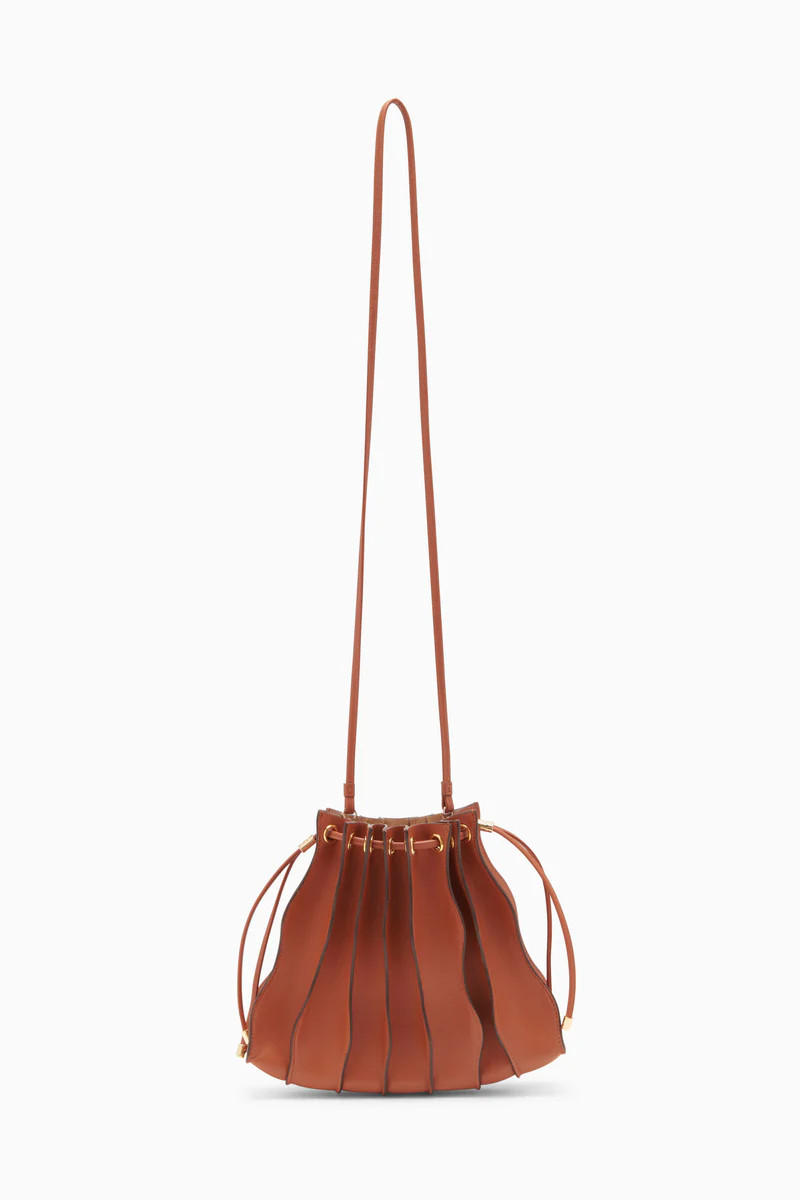 Adria Pleated Wave Crossbody

      Sierra | Ulla Johnson