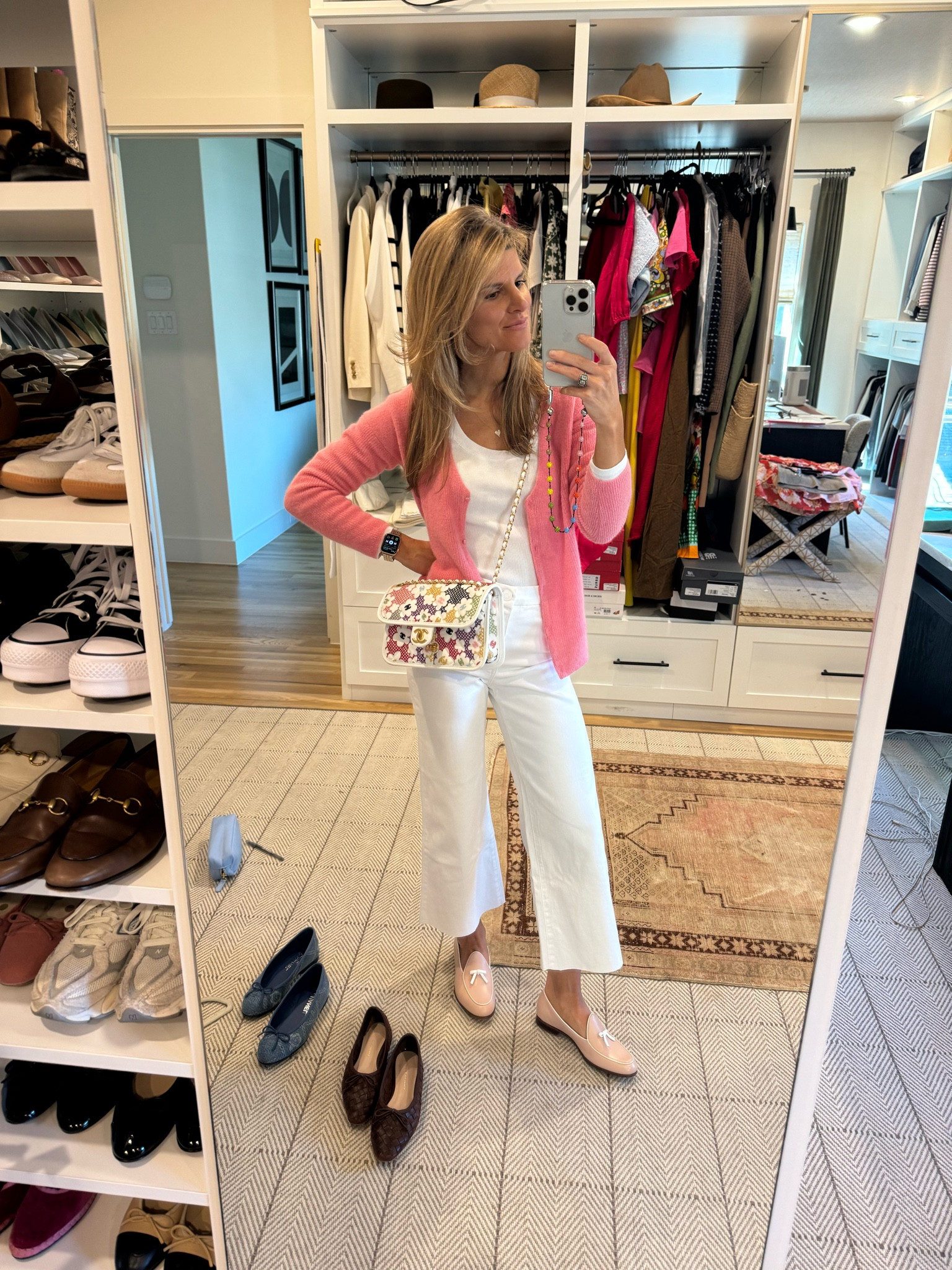 Top  - Zsupply XS
Cardi - sezane XS
Bottoms - Kit From the Cloth 
(Blue shoes + bag are Chanel)