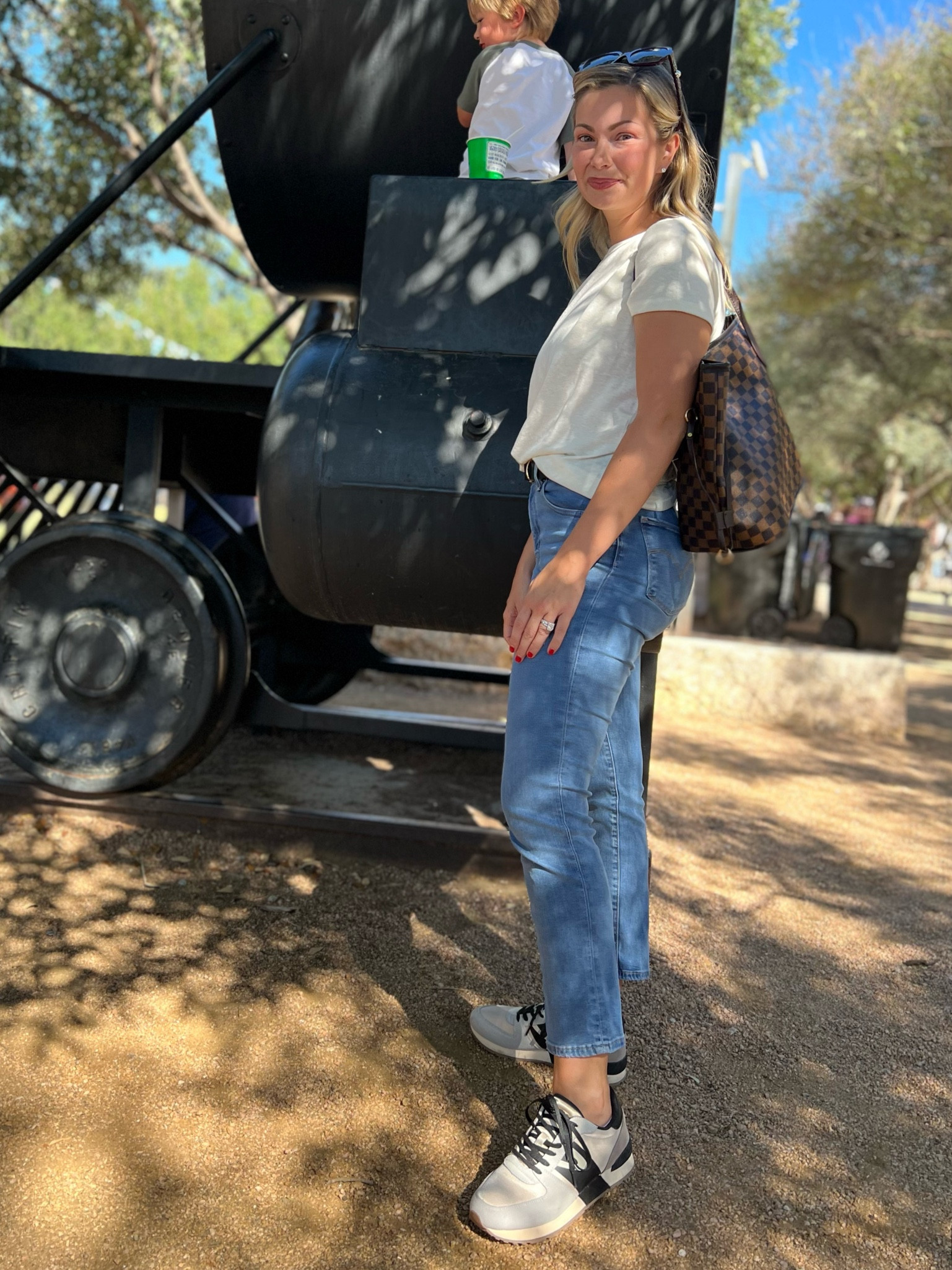 Mom outfit linked (everything under $100) 

#LTKunder100 #LTKSeasonal #LTKshoecrush