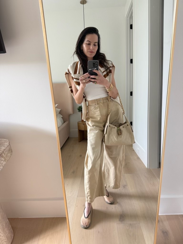 Fall outfit inspo! My jeans are sold out so I linked a lot of similar! And linking looks for less too!

Women’s fashion, fall fashion, fall style, fall outfits, fall outfit inspo, fall ootd, outfit inspo, outfit ideas, what to wear for, fall outfit ideas, mom style, Miami fashion, thanksgiving outfit, casual fall outfit, sweater weather 

#LTKStyleTip #LTKOver40 #LTKSeasonal