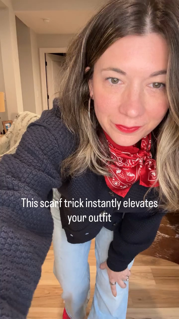 The difference between a simple outfit and a chic one is often in the styling.
A scarf, worn the right way, adds polish, interest, and that effortless “put together” look.

Small change. Big impact.

The scarf is @target and I’ve linked everything else. 

scarf styling, outfit styling tips, chic outfit ideas, elevate your outfit, style over 40, effortless style, capsule wardrobe, everyday outfit ideas