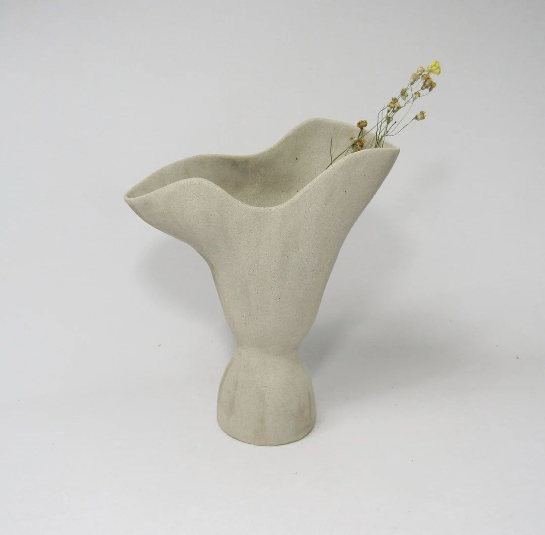 Sculptural ceramic vase | Etsy (US)