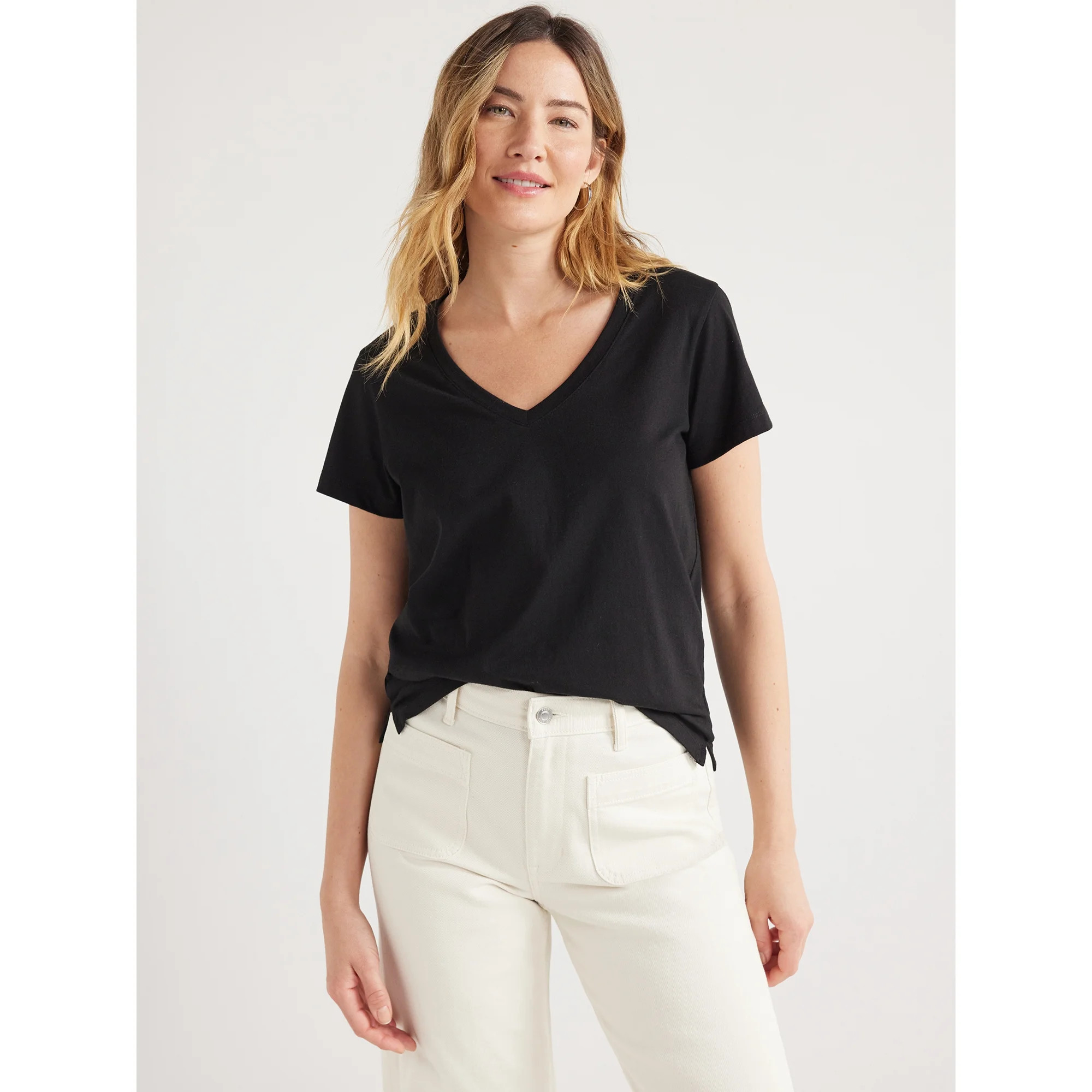 Free Assembly Women’s Easy V-Neck Tee, Sizes XS-XXL | Walmart (US)