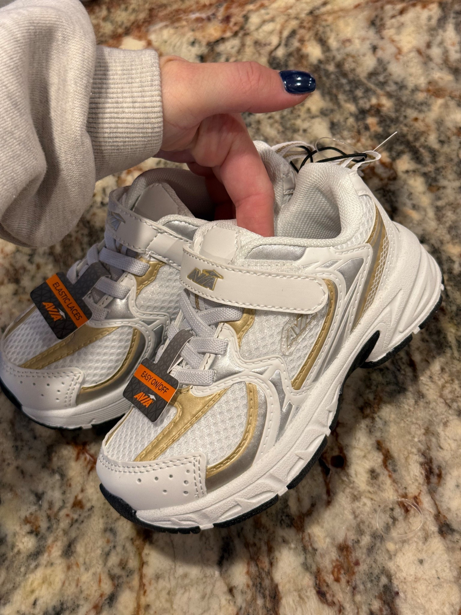Toddler sneakers 🤩🤩