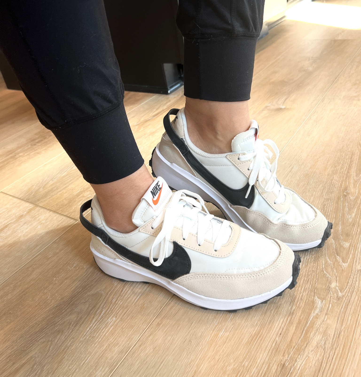 My new favorite sneakers for fall. The perfect color and very comfortable. Under $75 too!

Nike, off white sneakers, taupe sneakers, tennis shoes, lightweight shoes, women’s sneakers 

#LTKfit #LTKunder100 #LTKstyletip