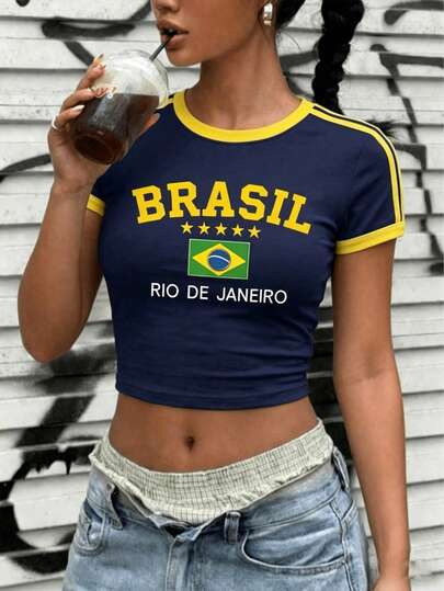 Cropped Vintage dos anos 90 com Tema de Futebol do Brasil - Camiseta Gráfica com Bandeira do Rio... | SHEIN