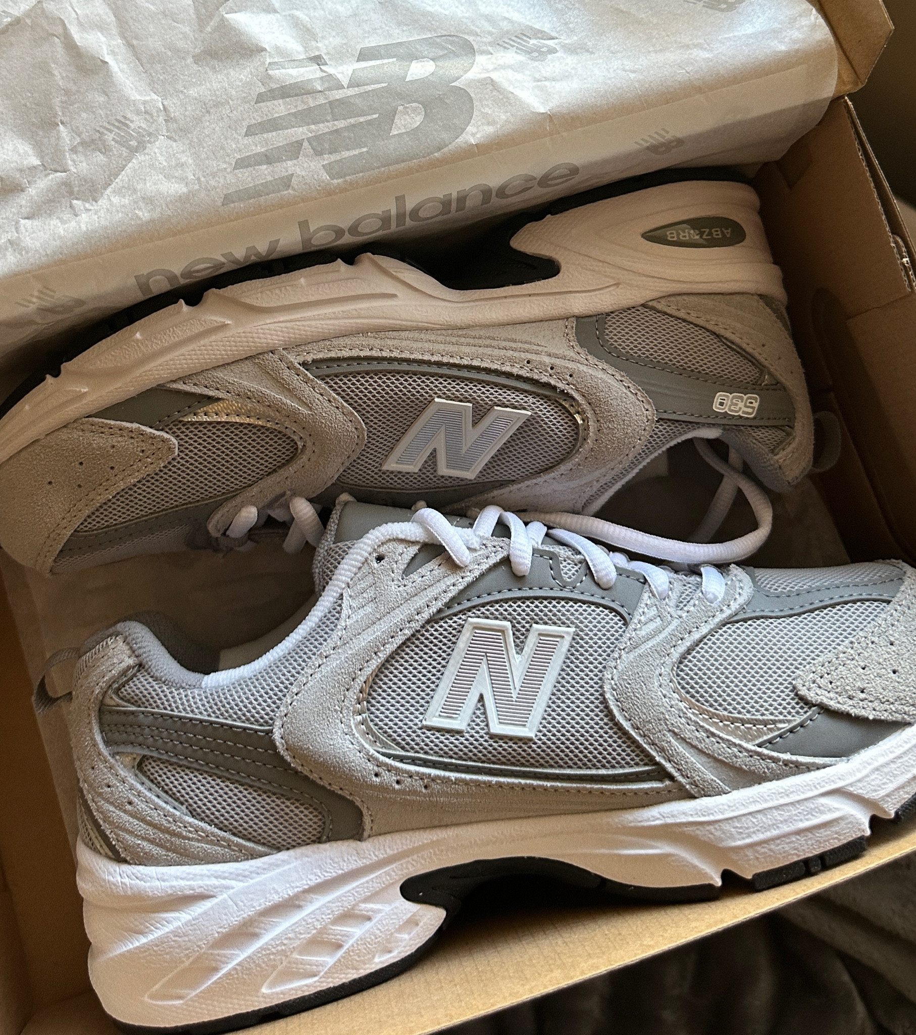known as the most comfortable walking shoes and SO cute!!! new balance always slays

#LTKfitness #LTKstyletip #LTKtravel