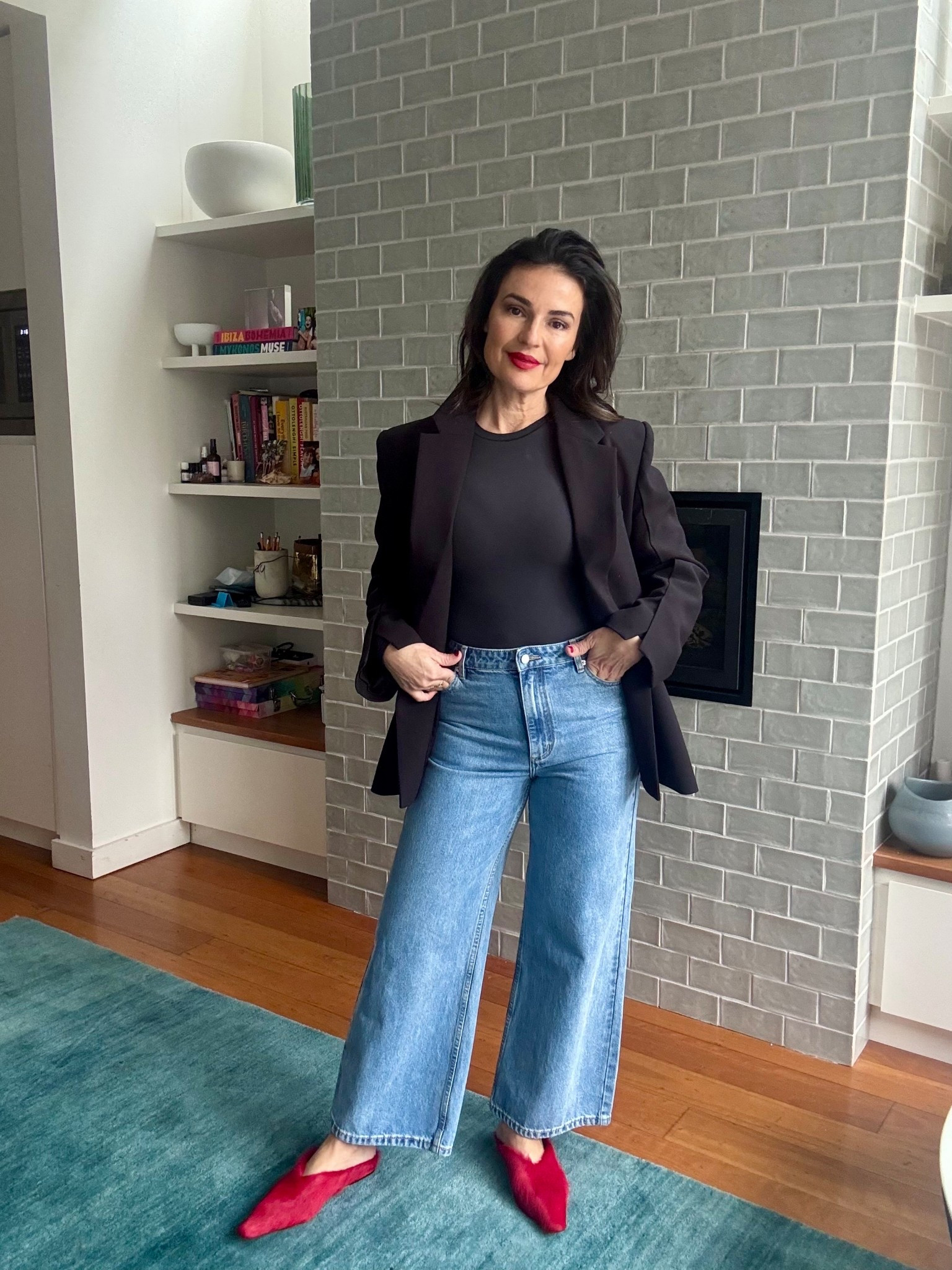 Size 10 in blazer 
Size 11 in jeans 
Medium in bodysuit 

#LTKwinter #LTKaustralia