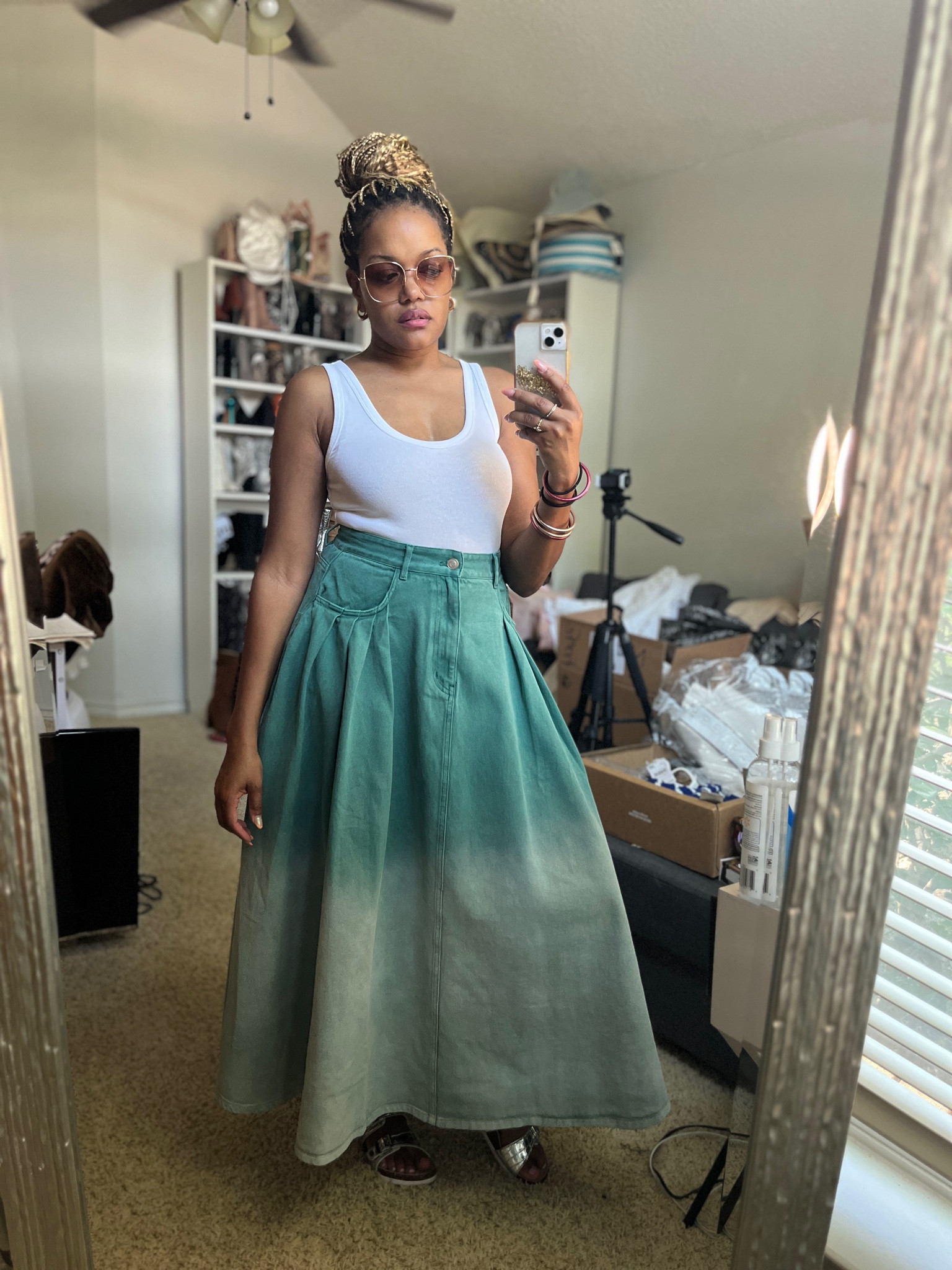 Ombré Denim Maxi Skirt! Denim and maxi skirts are still trending! I love this take with the ombre and full skirt look 👌🏾👌🏾

#LTKFind #LTKsalealert #LTKunder100