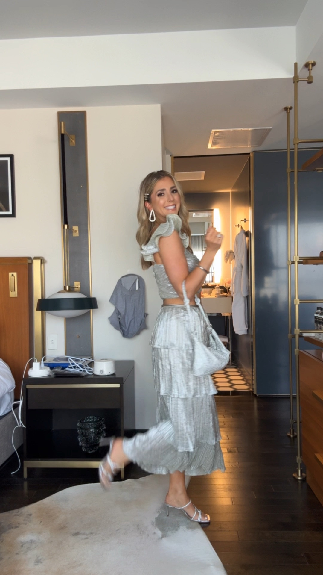 Another look at tonight’s outfit!! Linking it all here. 

Revolve
Women’s Set
Amazon

#LTKShoeCrush #LTKStyleTip #LTKItBag