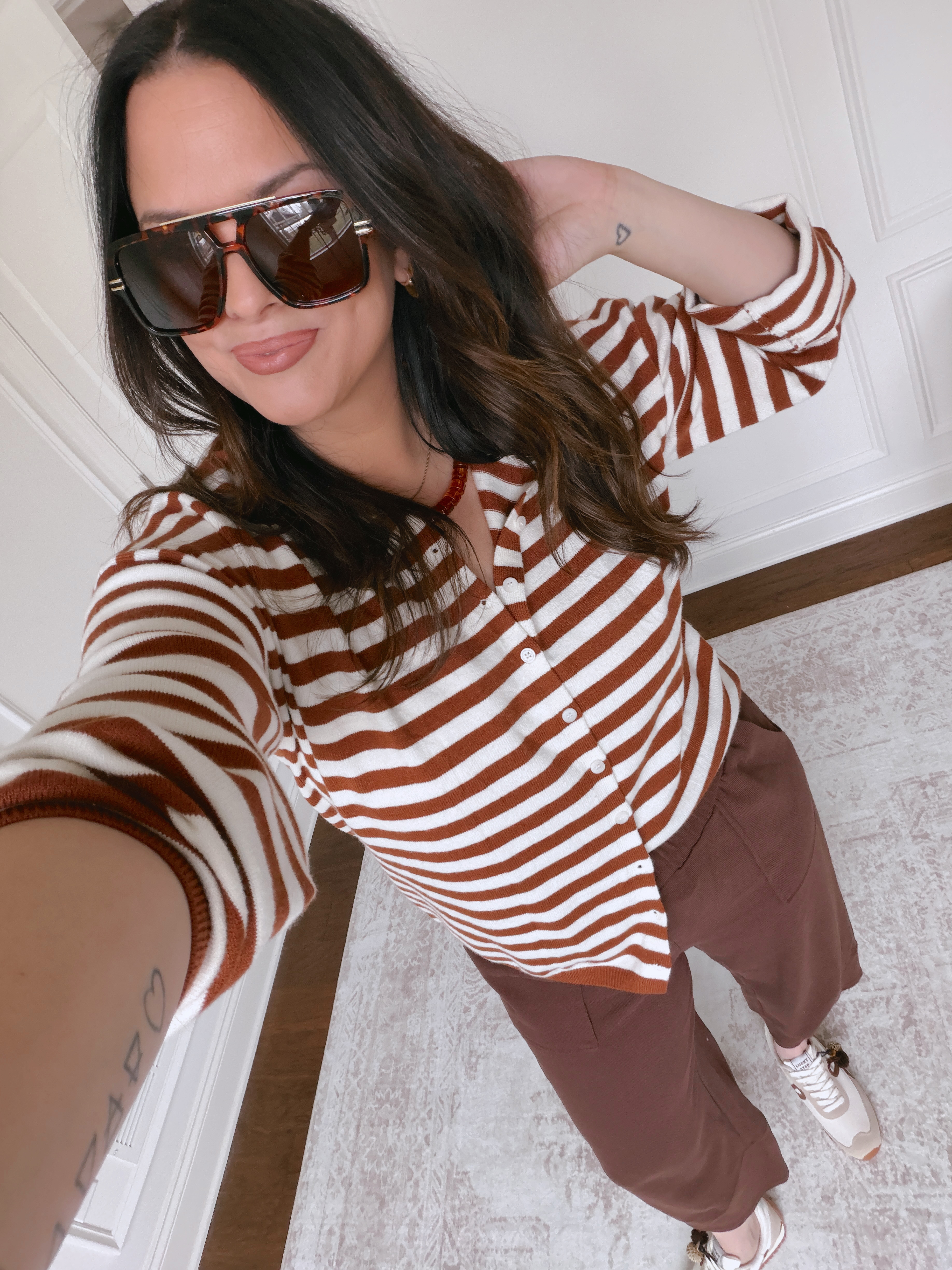 Cutest casual OOTD.. wearing a large in both.. 

#LTKootd #LTKMidsize #LTKmomlife