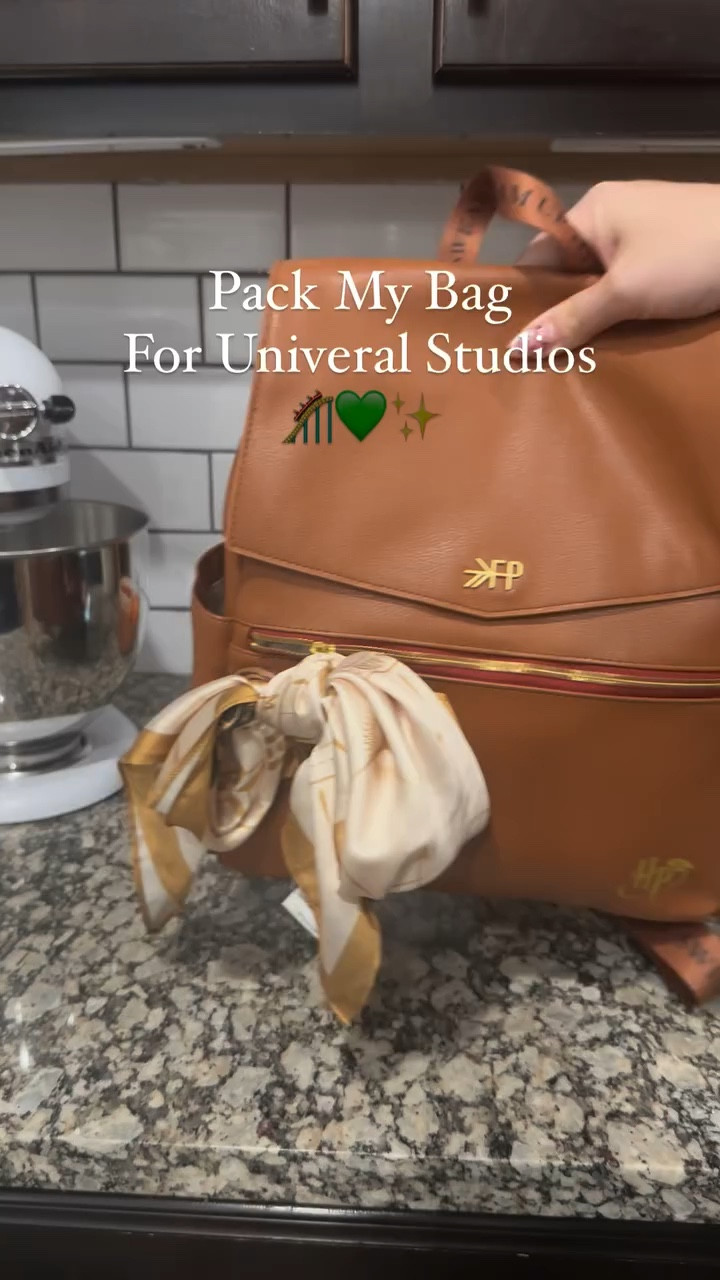 Ready for a day of thrills, fun, and magic at Universal Studios! Here’s what’s in my park bag to make the most of the adventure 🎢✨ #UniversalStudios #ParkDayEssentials #TravelTips

#LTKActive #LTKFamily #LTKTravel