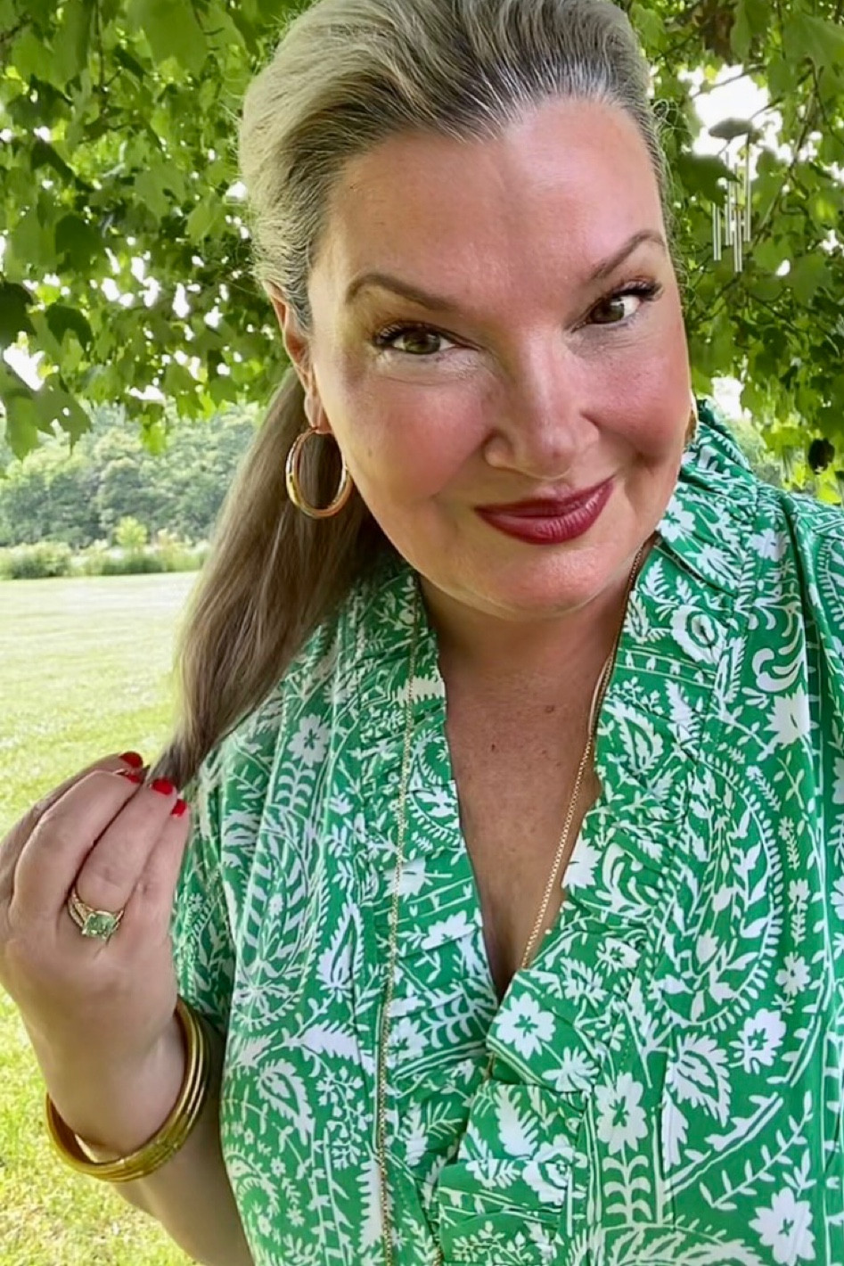 Of all the greens, Kelly is my favorite.

#LTKstyletip #LTKcurves #LTKSeasonal