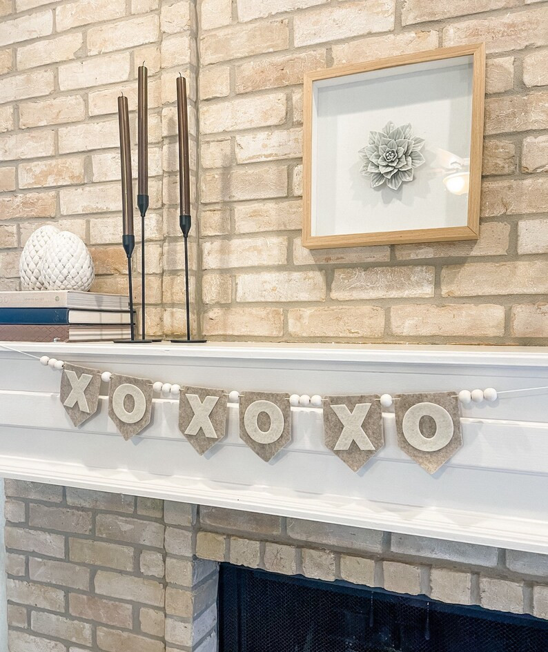 Neutral Valentine’s Day Banner, xoxo banner, neutral holiday decor, Felt Banner, Neutral Felt, ... | Etsy (US)