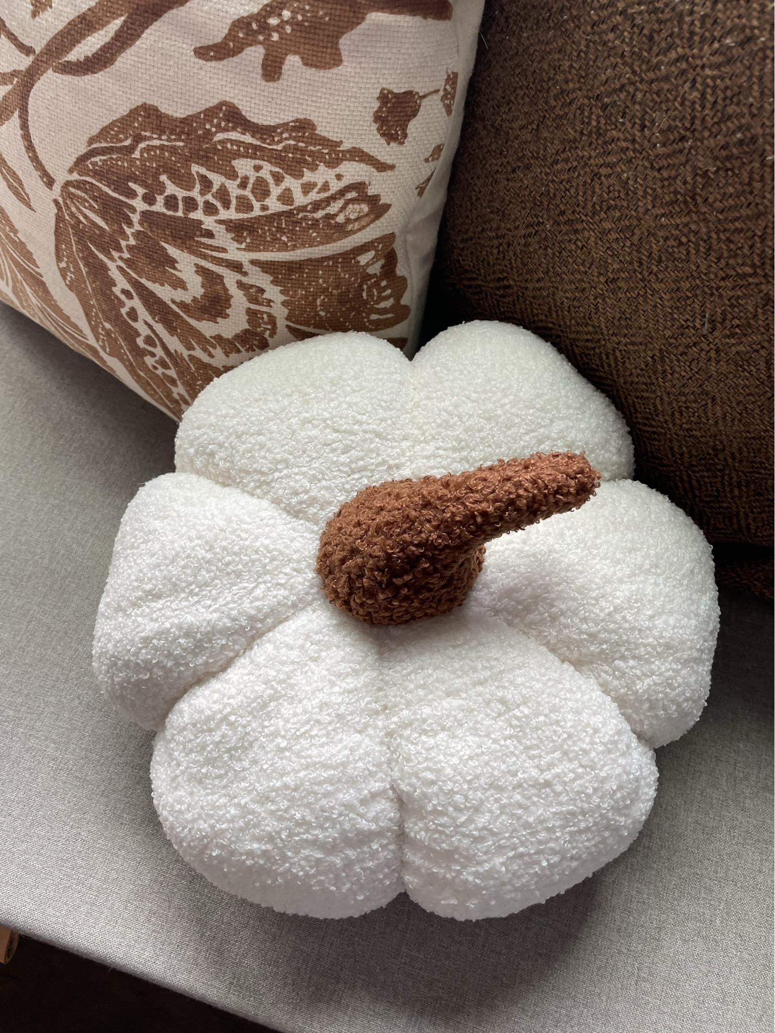 Cutest Fall Pumpkin Pillow
Obsessed with this adorable fall pumpkin pillow! 🎃🧡 It’s the perfect cozy accent for any space, and it’s super affordable. A great find from Amazon! Soft and plush, it’s a must-have for fall decor. #FallDecor #PumpkinPillow #CozyHome

#LTKSeasonal #LTKFindsUnder50 #LTKHome