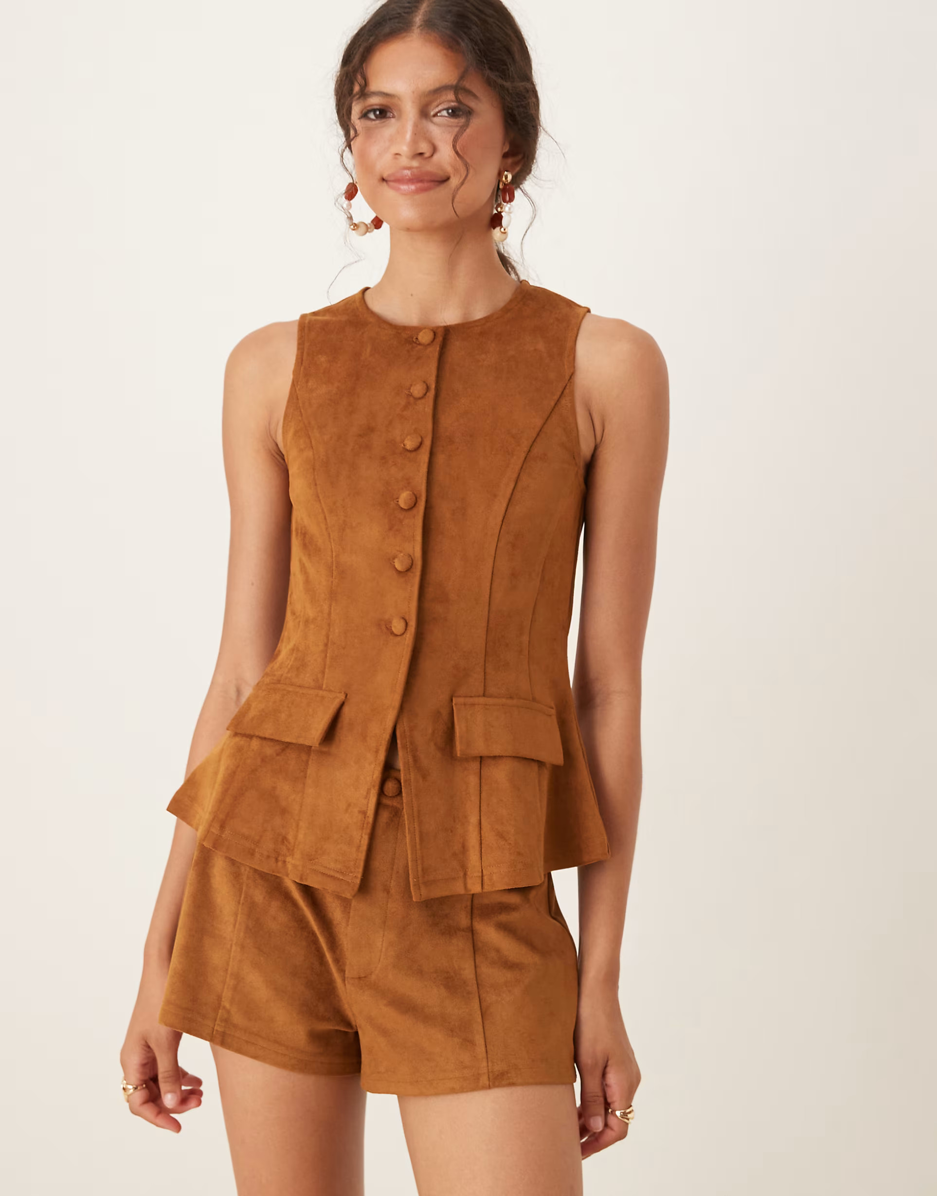 ASOS DESIGN co-ord seamed faux suede hot pant short in brown - BROWN | ASOS (Global)