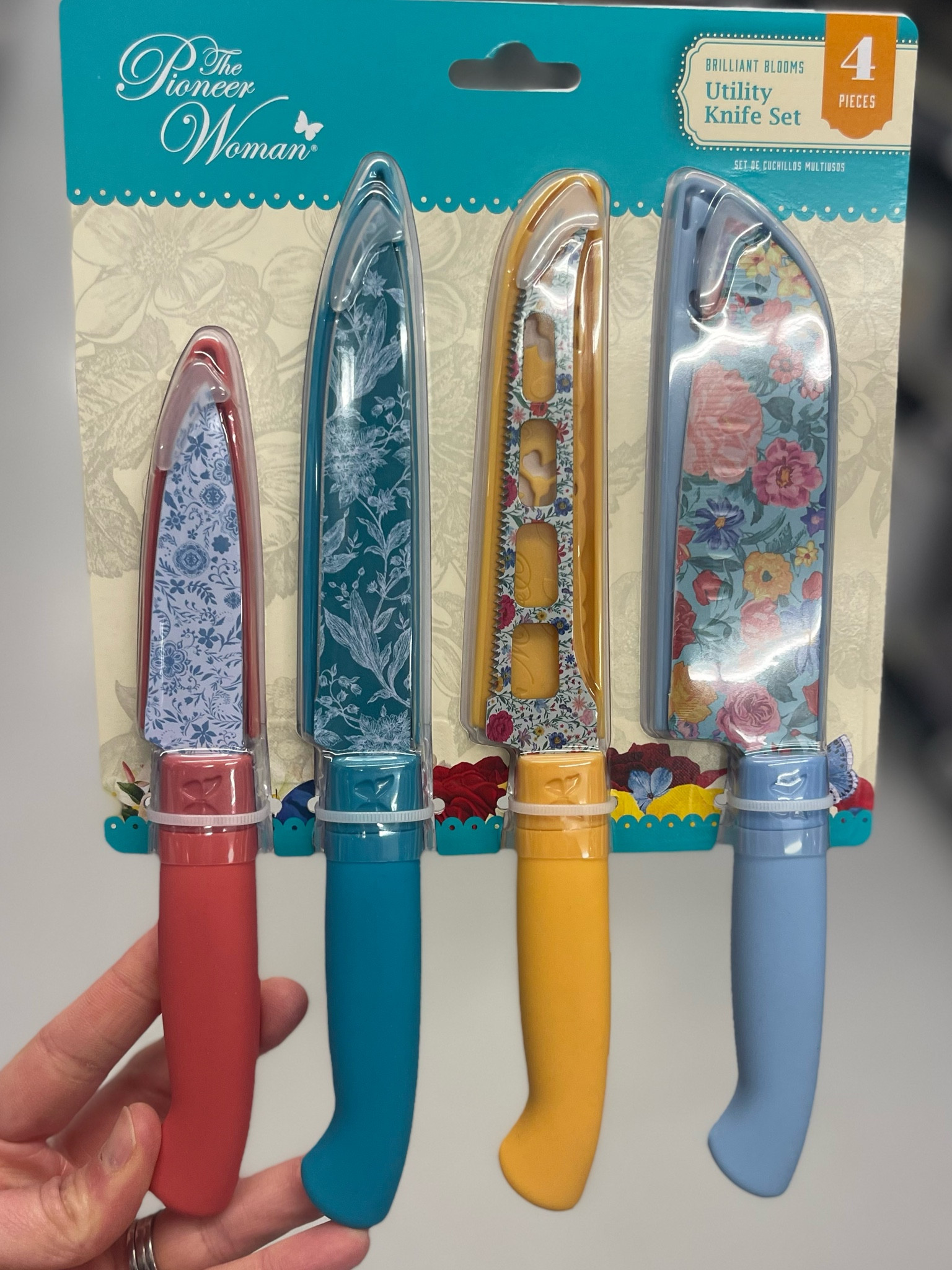 The Pioneer Woman Brilliant Blooms 4-Piece Stainless Steel Utility Knife Set

These are so detailed and pretty!  These beautiful knives will brighten up any kitchen! 

Knives, knife set, four piece knife set, The Pioneer Women Knives 

#LTKFindsUnder50 #LTKHome