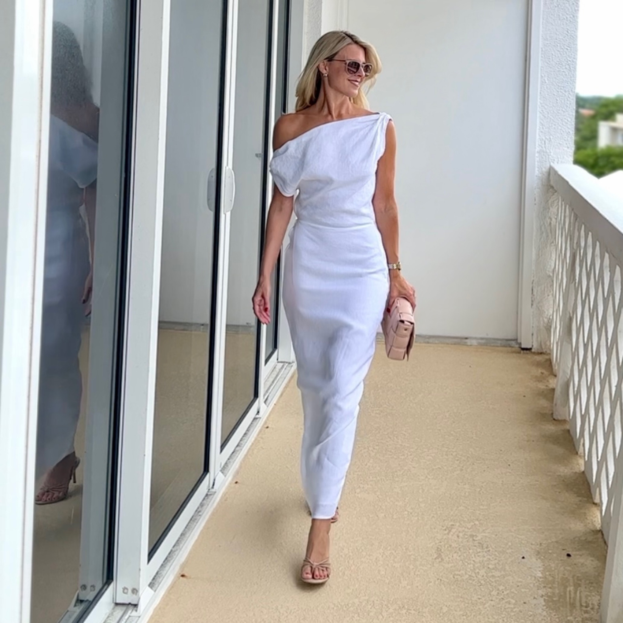 Linen dress.    True to size 

#LTKSeasonal #LTKFind