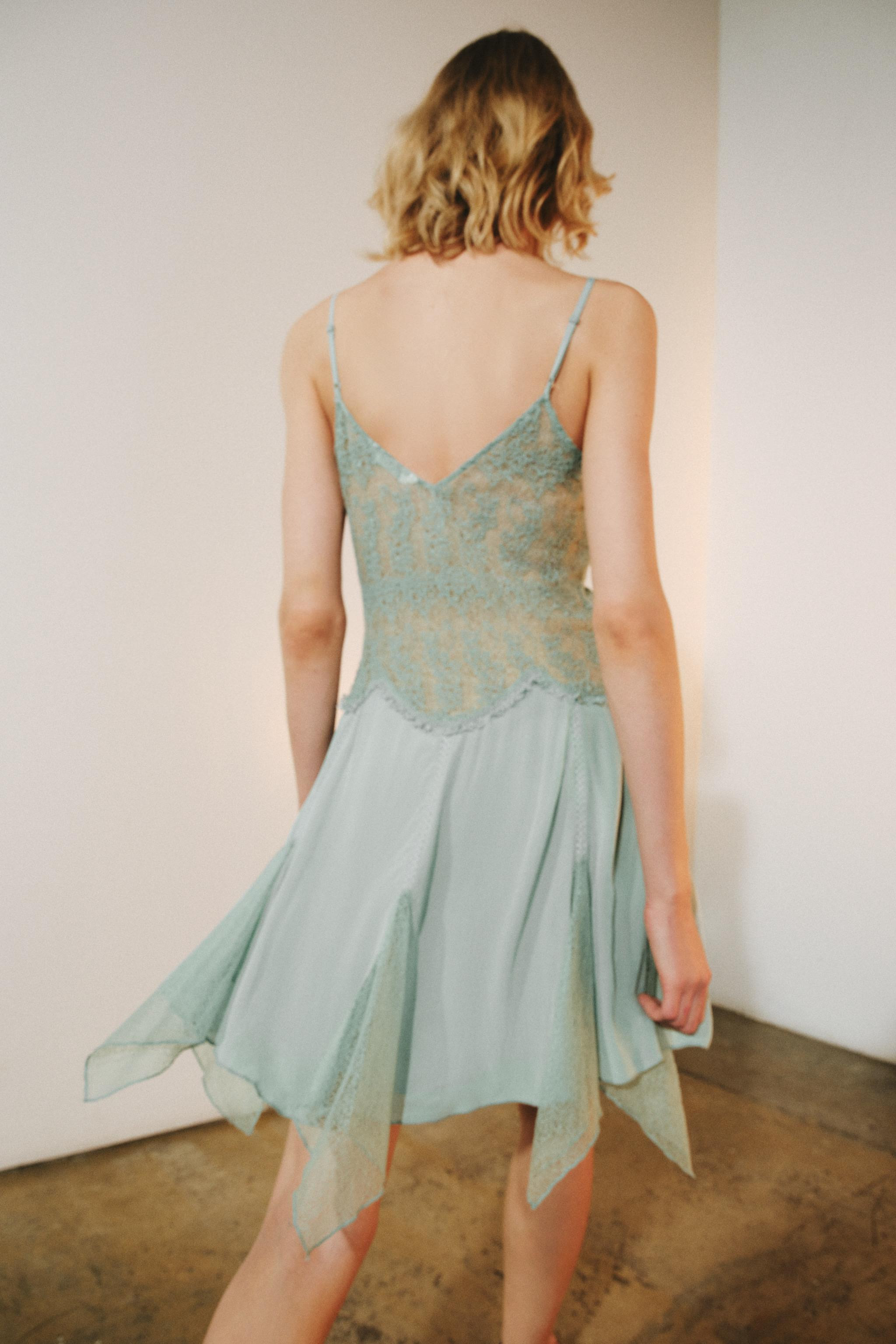 ZW COLLECTION SHORT LACE DRESS | Zara US