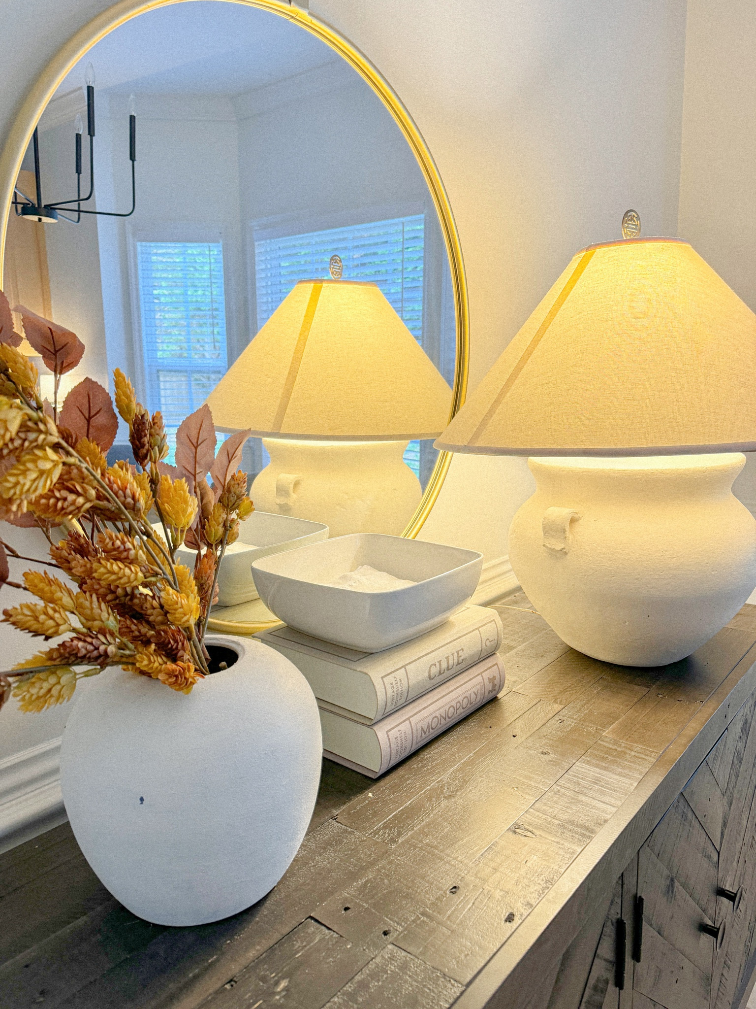 It’s that time of year… Fall is in the air 🍂🍃🍁

#LTKSeasonal #LTKFallSale #LTKHome