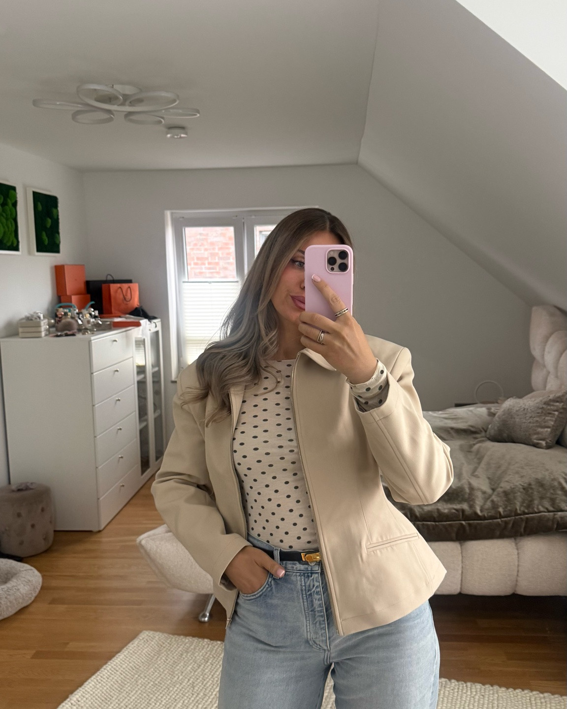 Daily Look 🤍

#LTKdeutschland #LTKmidsize #LTKjeans