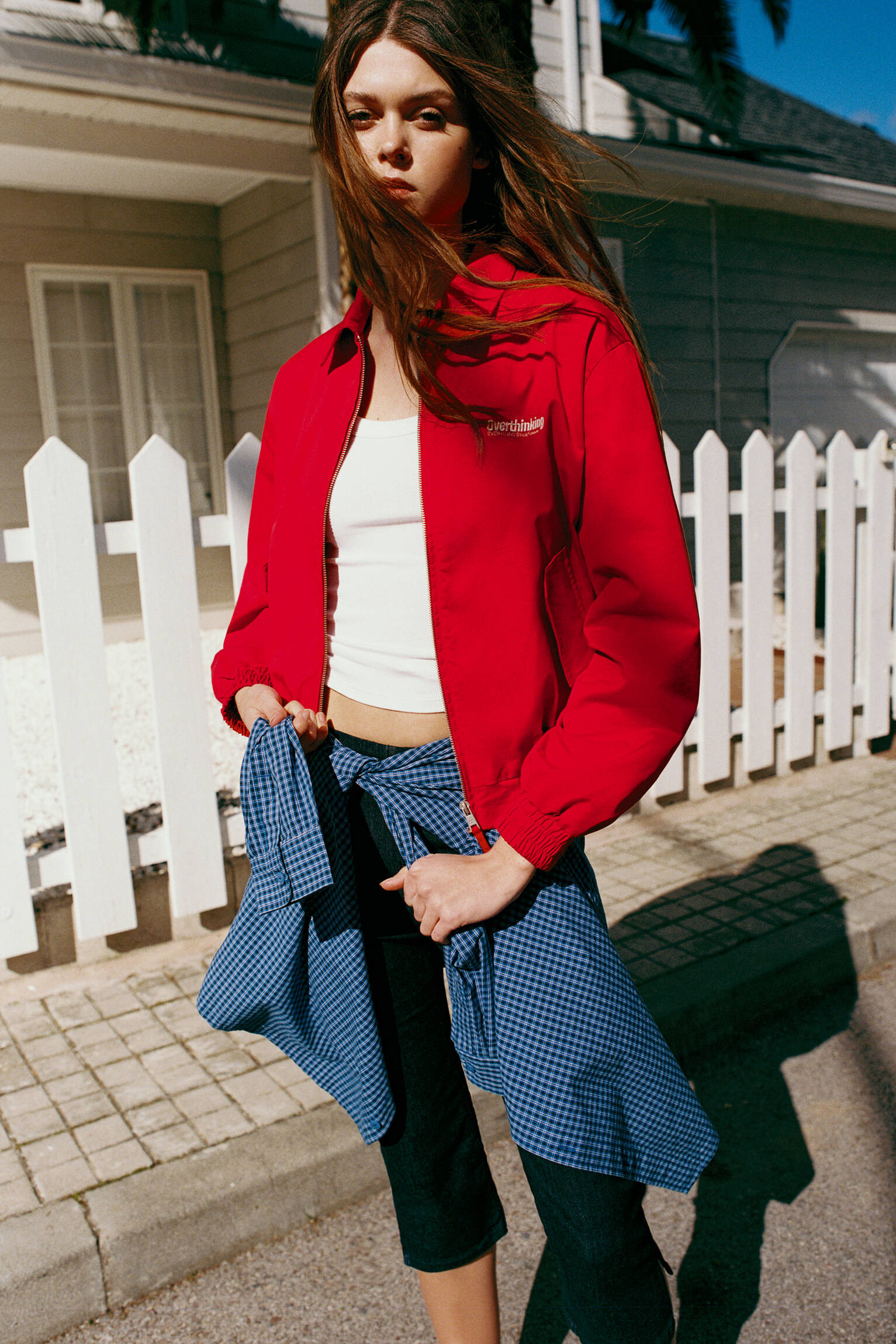 Veste rouge brod\u00e9e | Pull&Bear France | PULL and BEAR FR