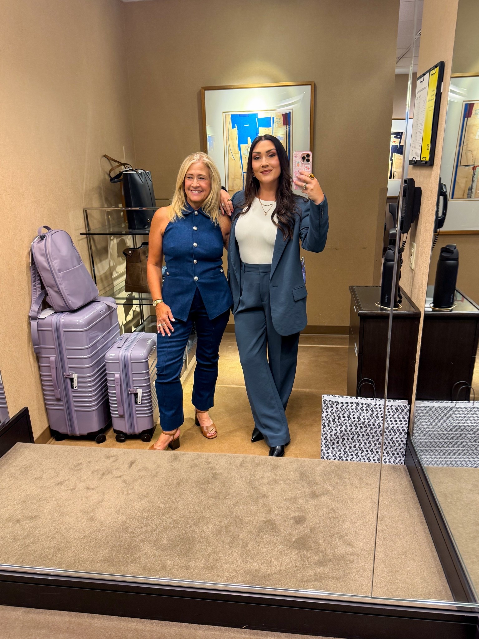 NSALE shopping 💙

#LTKSeasonal #LTKStyleTip #LTKSaleAlert