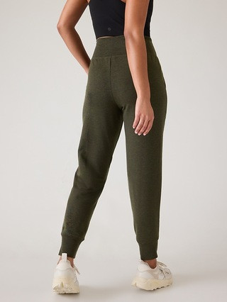 Coaster Luxe High Rise Jogger | Athleta