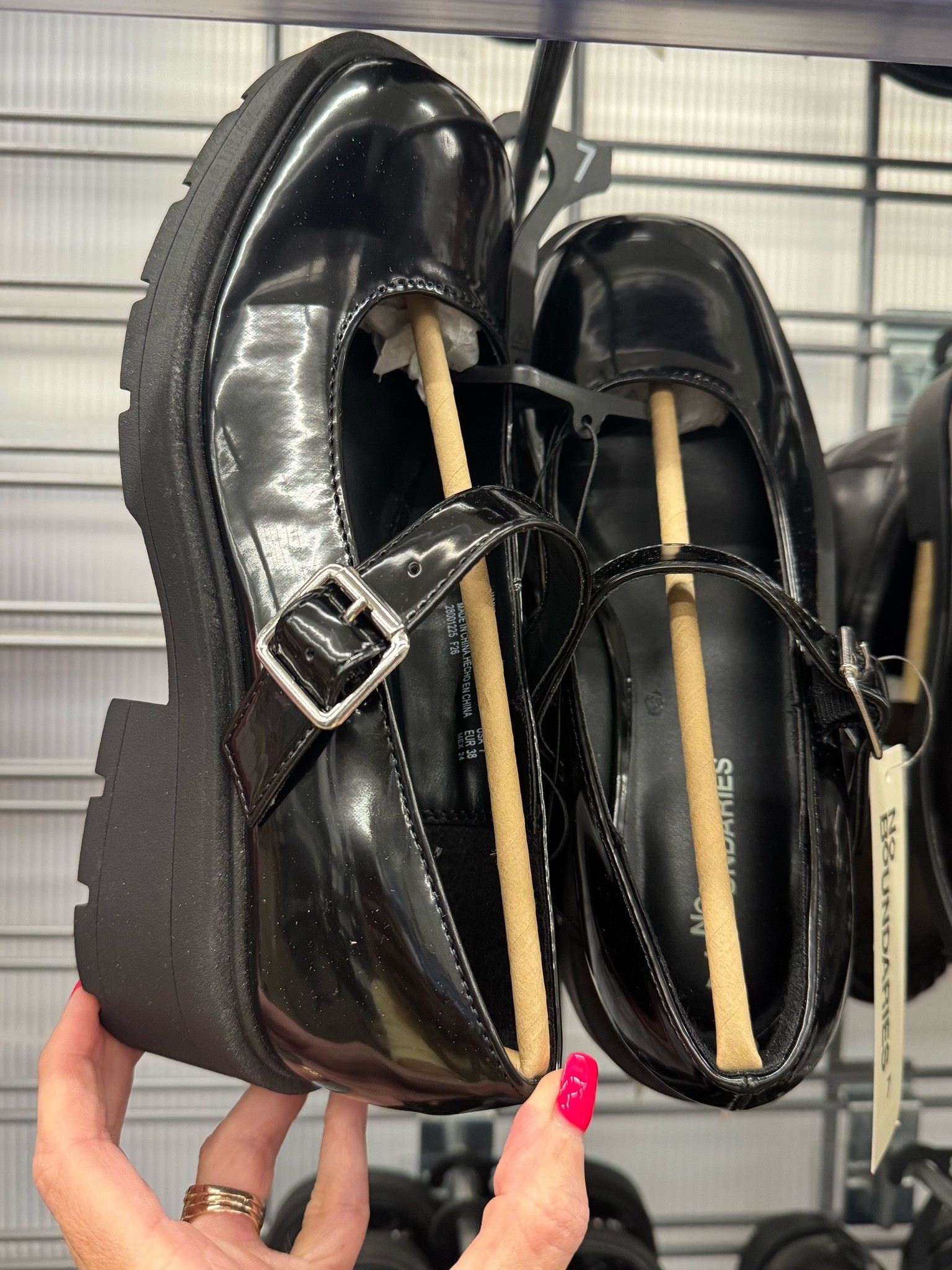 Walmart✨ No Boundaries Women's Chunky Lug Sole Mary Jane Shoes

#LTKootd #LTKWorkwear #LTKSeasonal
