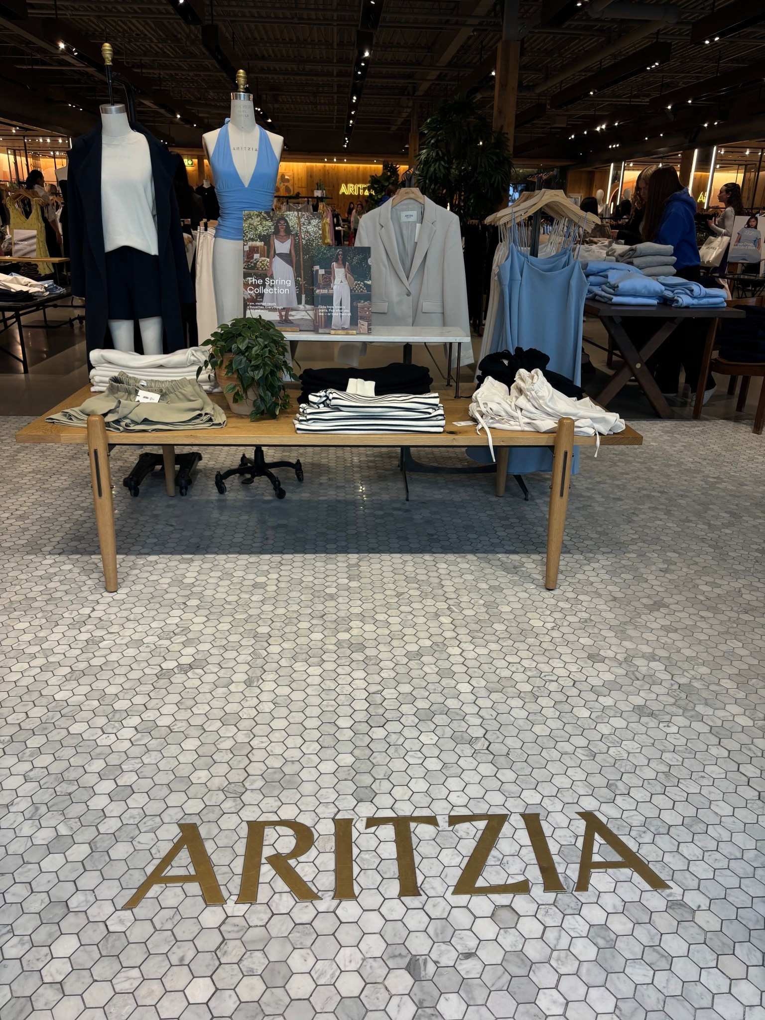 Check out what’s new at Aritzia 🌷🫶🏼

#aritzia #springfashion #spring 

#LTKsummer #LTKdresses #LTKworkwear