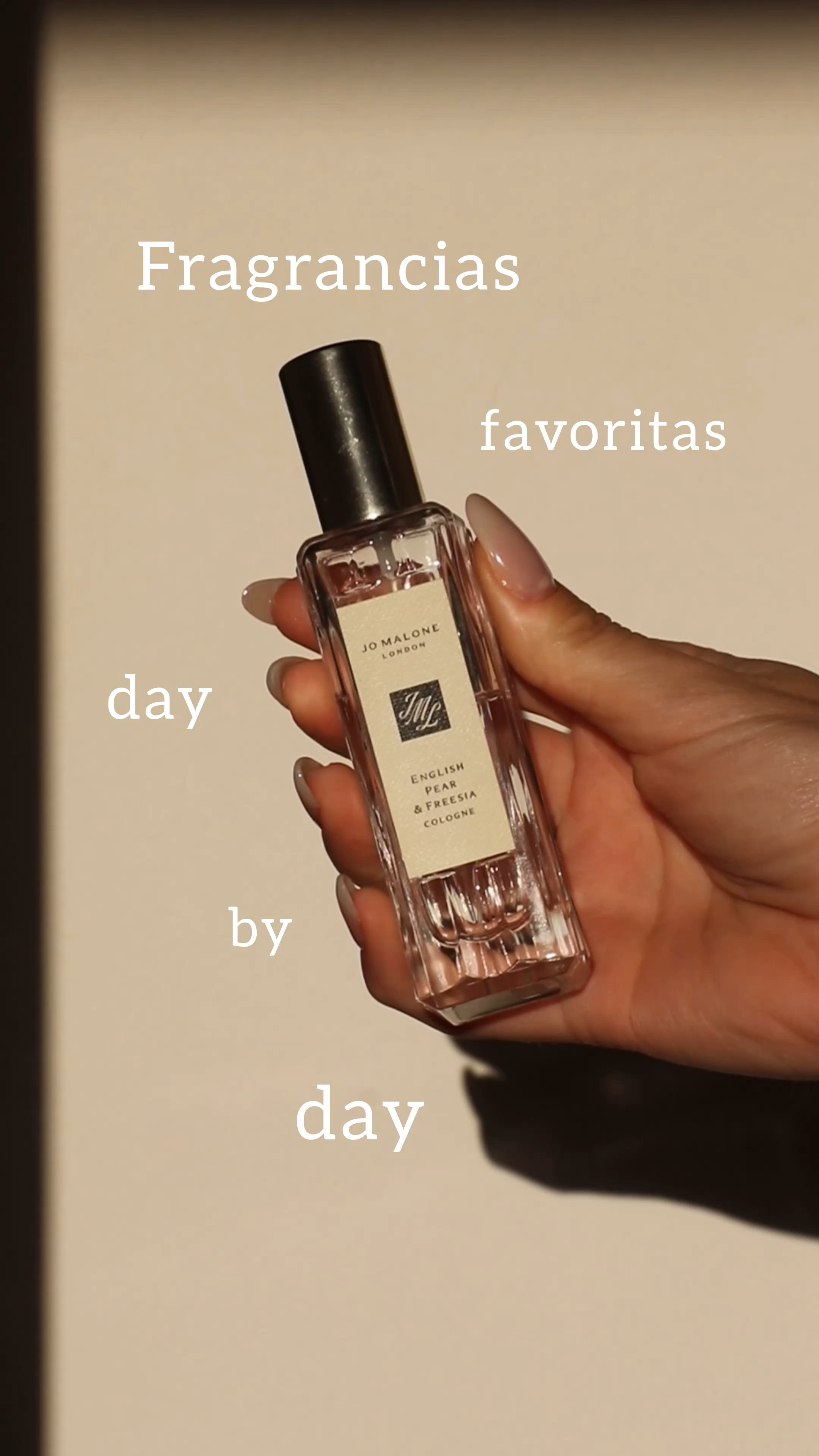 Minhas fragrâncias favoritas para usar de dia! Todas mais leves e perfeitas para usar na rotina diurna 


#LTKVideo #LTKbeauty #LTKbrasil