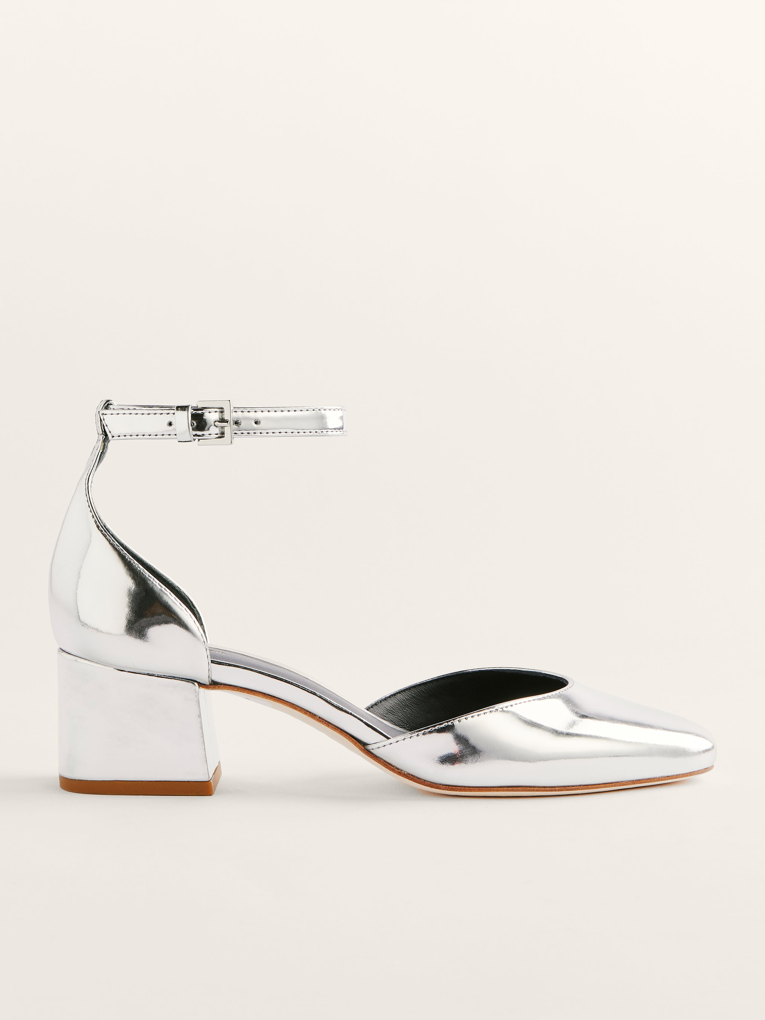Mallori Closed Toe Heel | Reformation (Global)