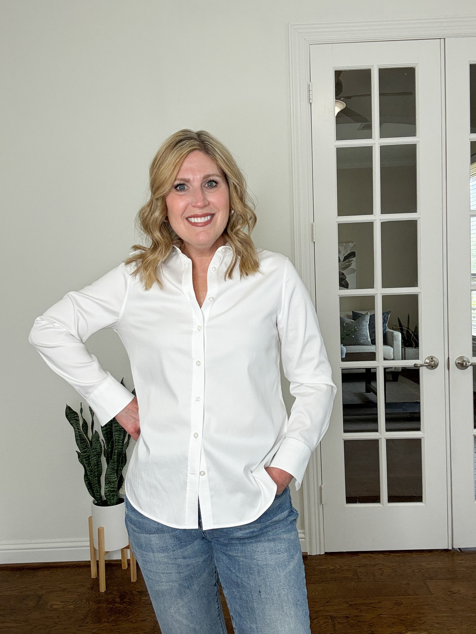 🤩The No-Iron Stretch Shirt
🔅It’s wrinkle-free straight out of the dryer.
🔅It has some stretch, so no binding, pinching, or pulling!
🔅Almost covers the bum. Tunic is long enough to wear with leggings.
🔅Comes in a classic, fitted, or tunic style silhouette.	
🔅Lots of colors, prints, and patterns to choose from.

🫶I’ve been wearing this button-up for several years now and can honestly say it’s my favorite classic style button-up shirt.
⭐️Highly recommend.


#LTKWorkwear #LTKSaleAlert #LTKFindsUnder100