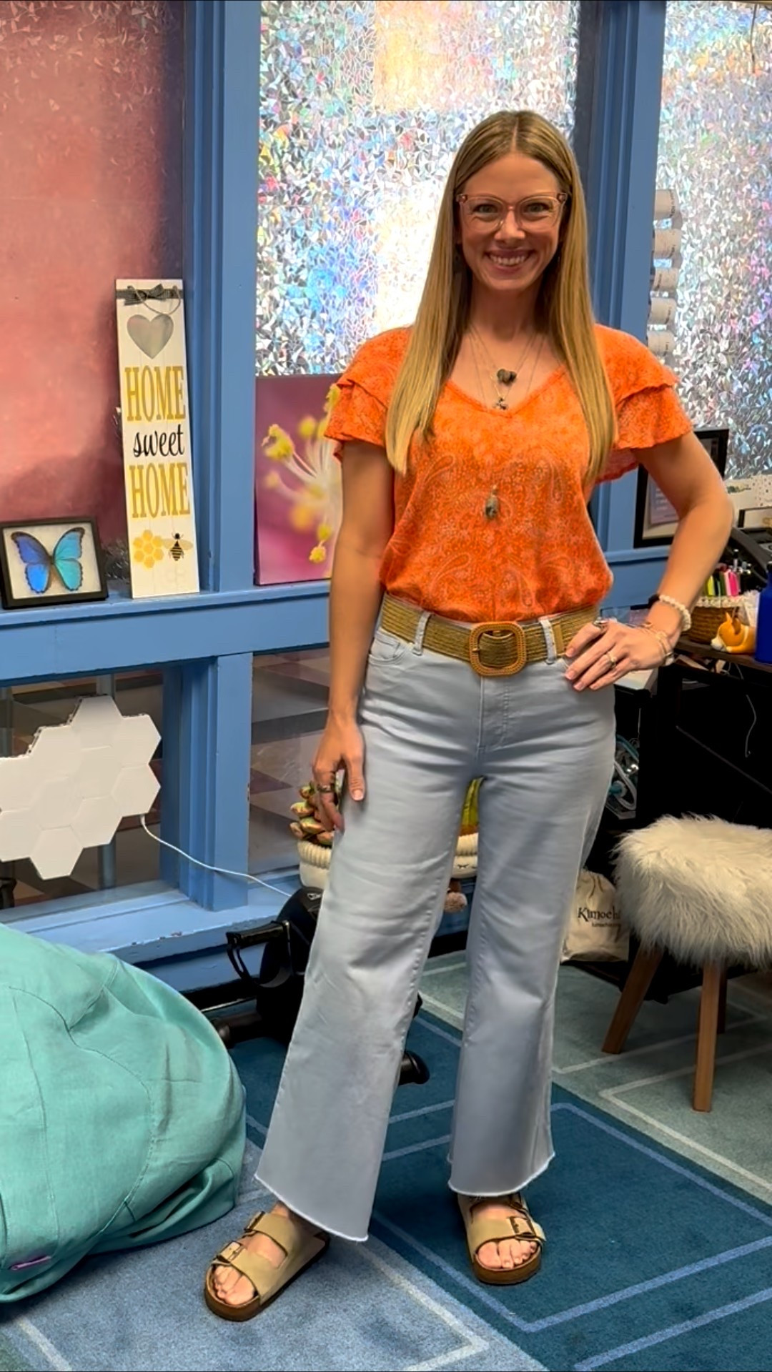 Just some more Kut From the Kloth pants for the win and my fave stretchy belts 😊 

#LTKWorkwear #LTKOver40 #LTKPetite