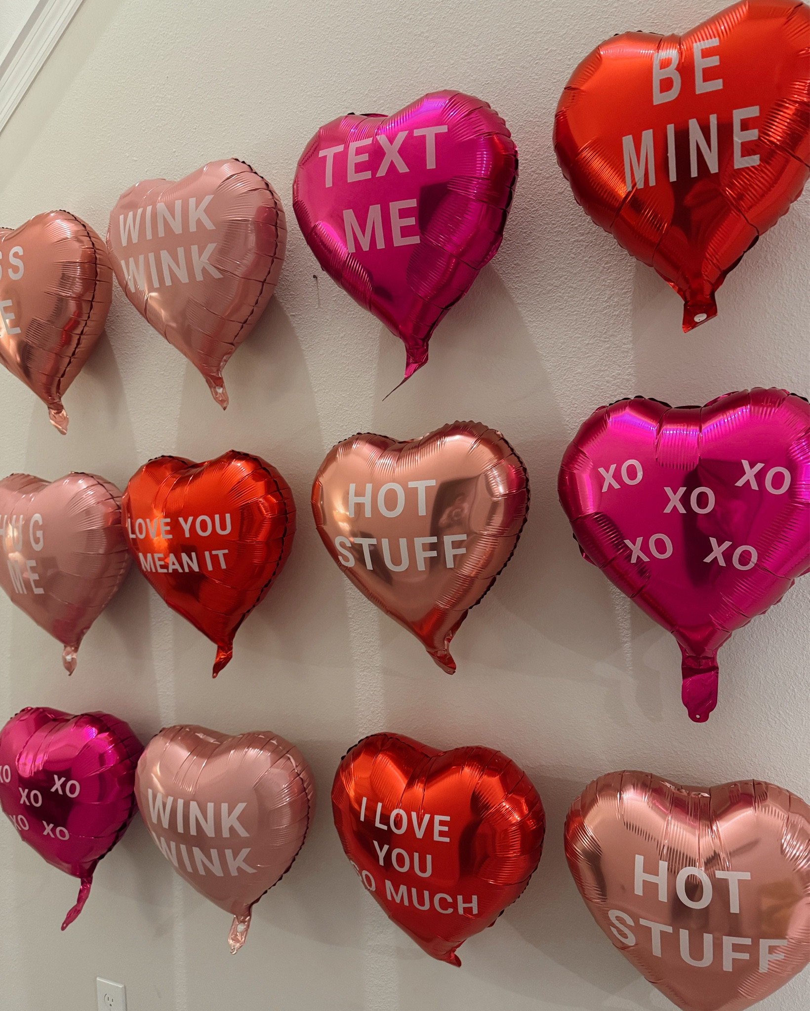 Galentine’s Day Party Photo Wall ❤️

Backdrop | Galentine’s Party | Valentines Decor | Vday 

#LTKParties #LTKSeasonal #LTKFindsUnder50