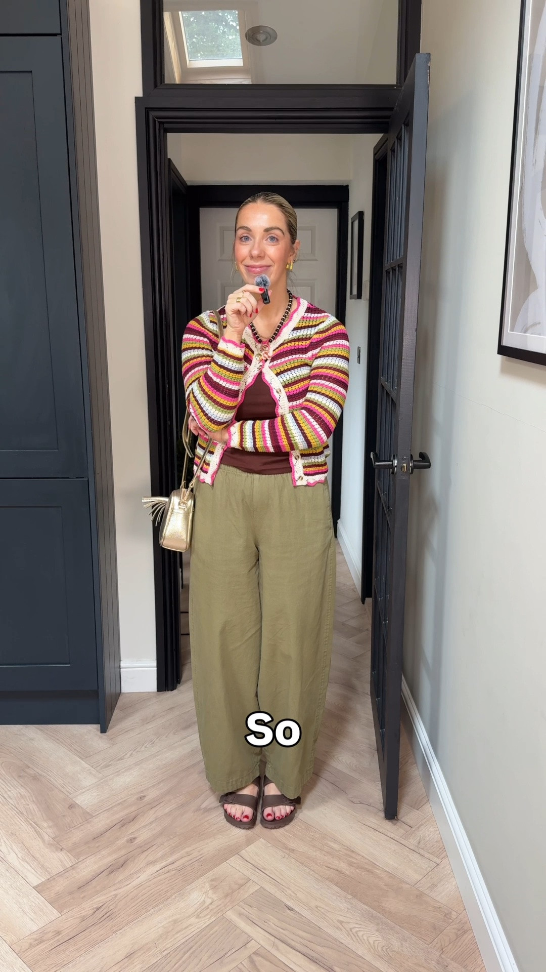 A quick what I’m wearing for a walk and coffee with a friend… and the baby and the dog! 

Ps. The cardigan is in the sale.

#LTKuk #LTKstyletip #LTKmaternity